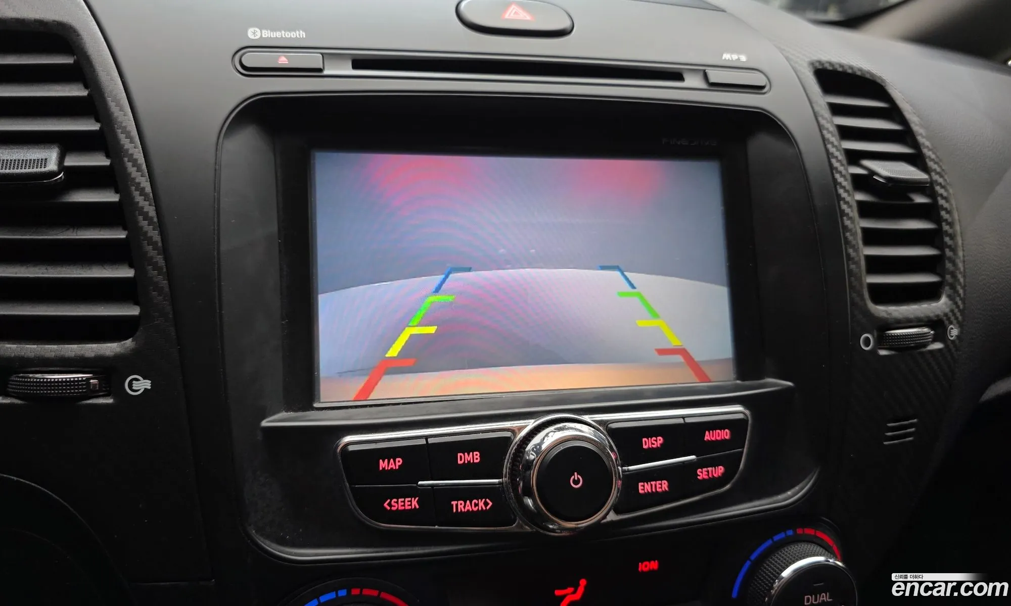 Kia K3 2012 — 18