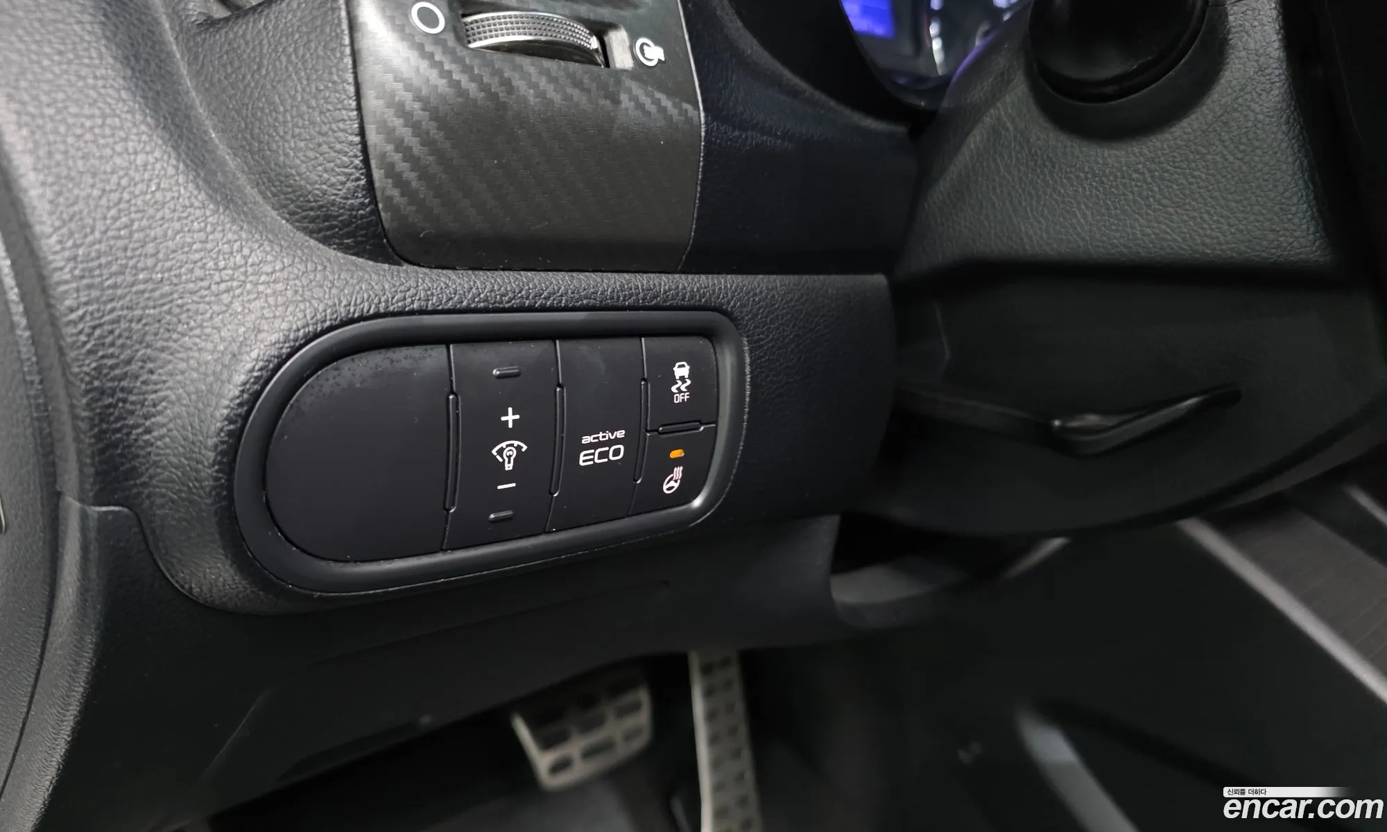 Kia K3 2012 — 20