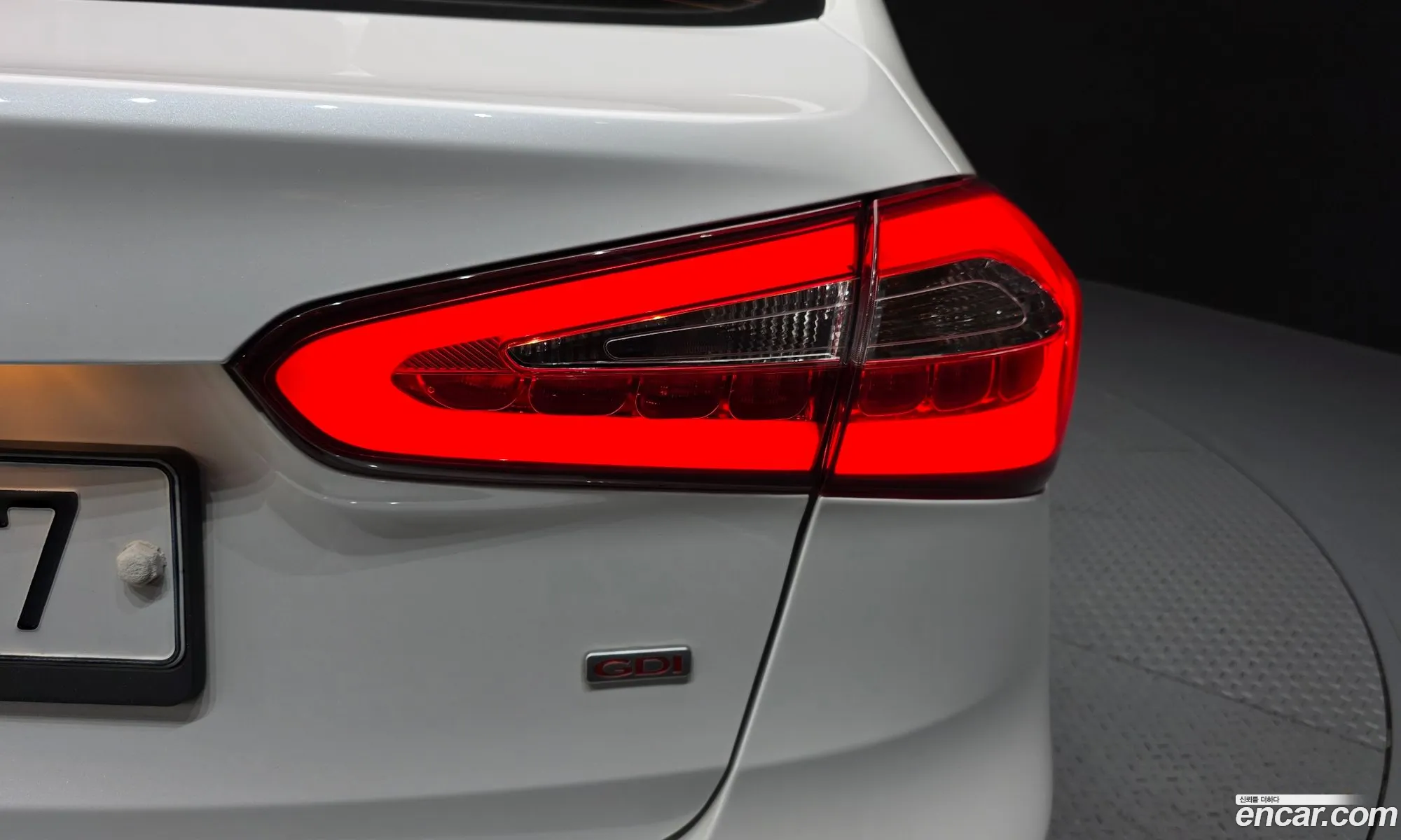 Kia K3 2012 — 25