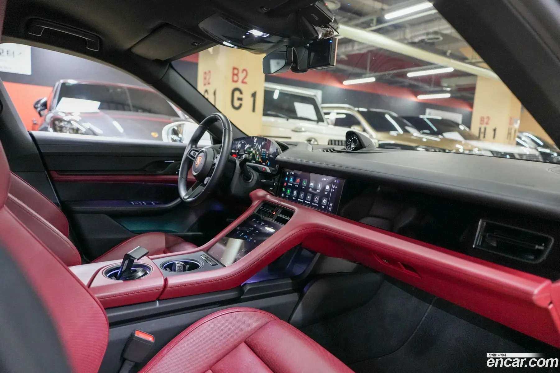 Porsche Taycan 2022 — 16