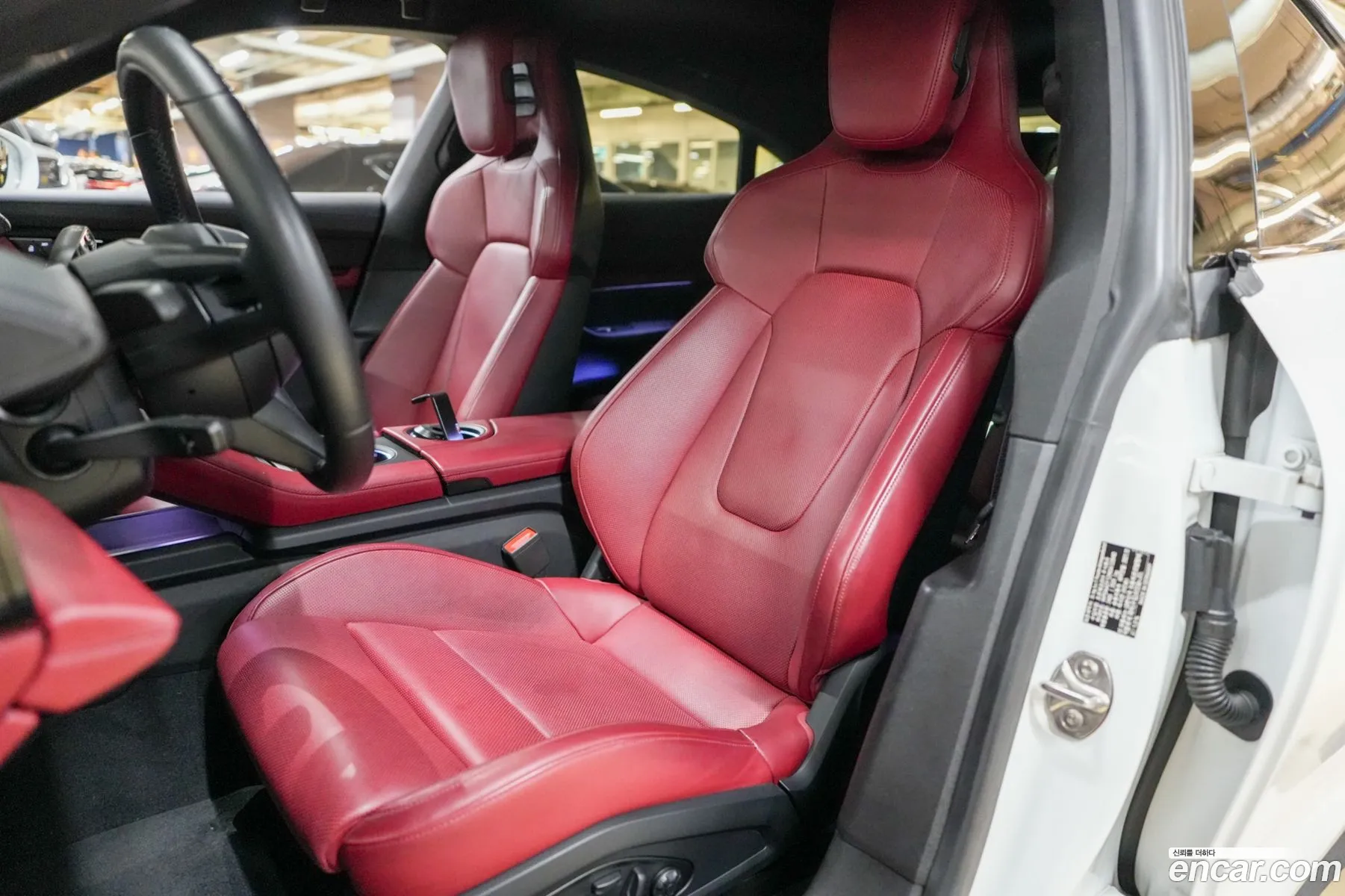 Porsche Taycan 2022 — 14