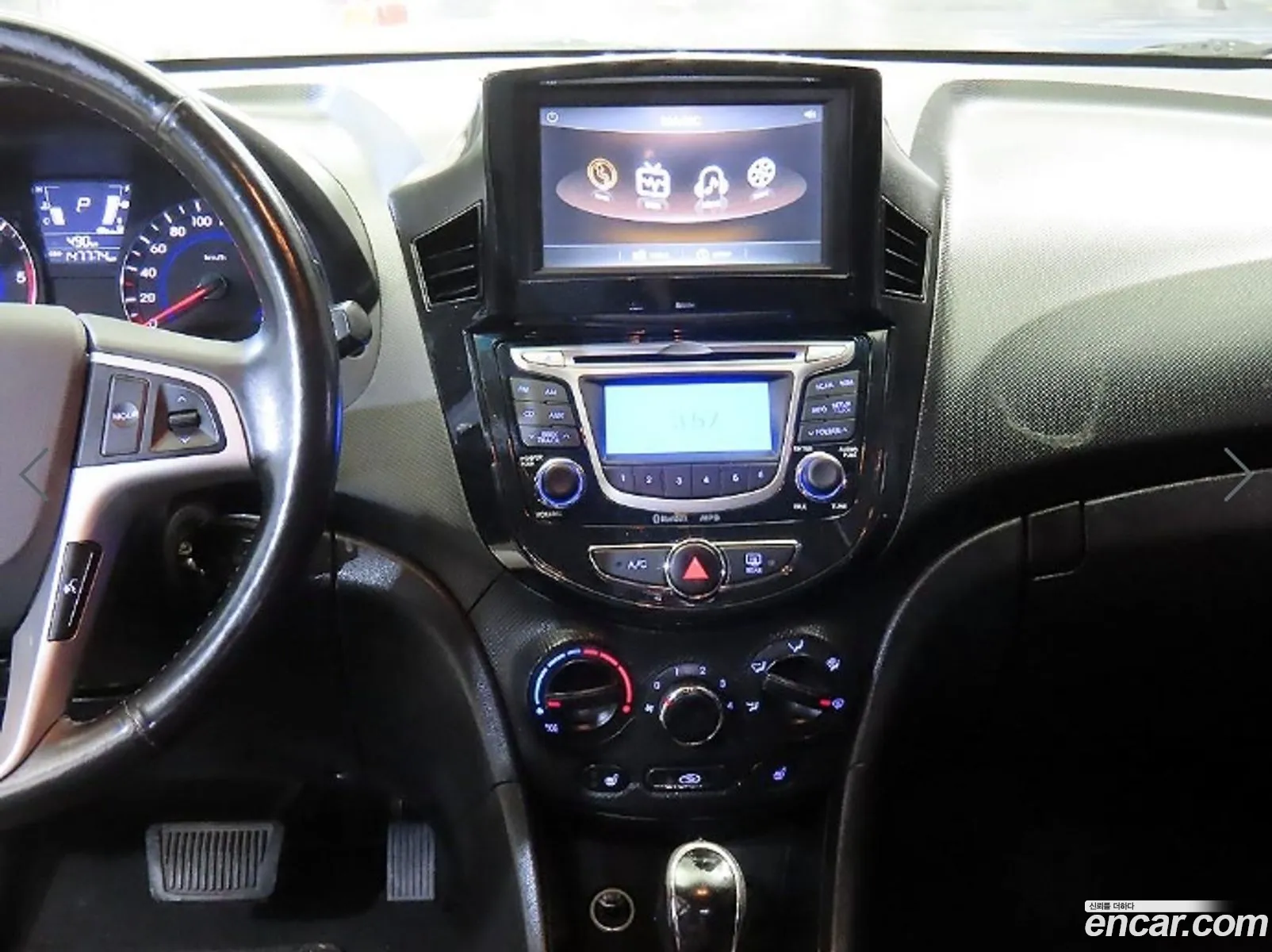 Hyundai Accent 2014 — 16