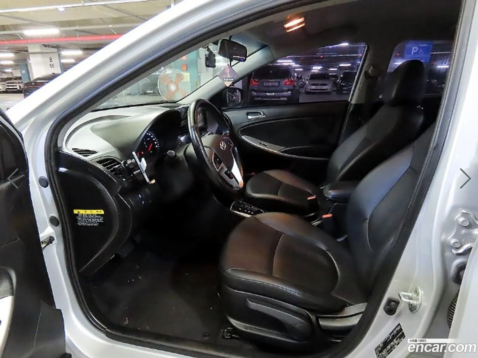 Hyundai Accent 2014 — 14