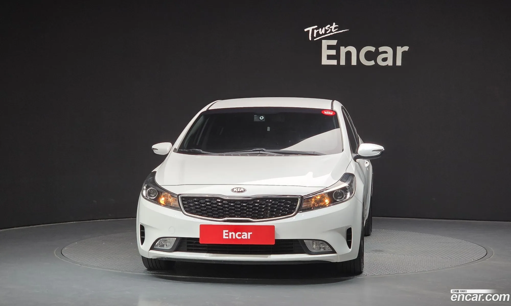 Kia K3 2017 — 12
