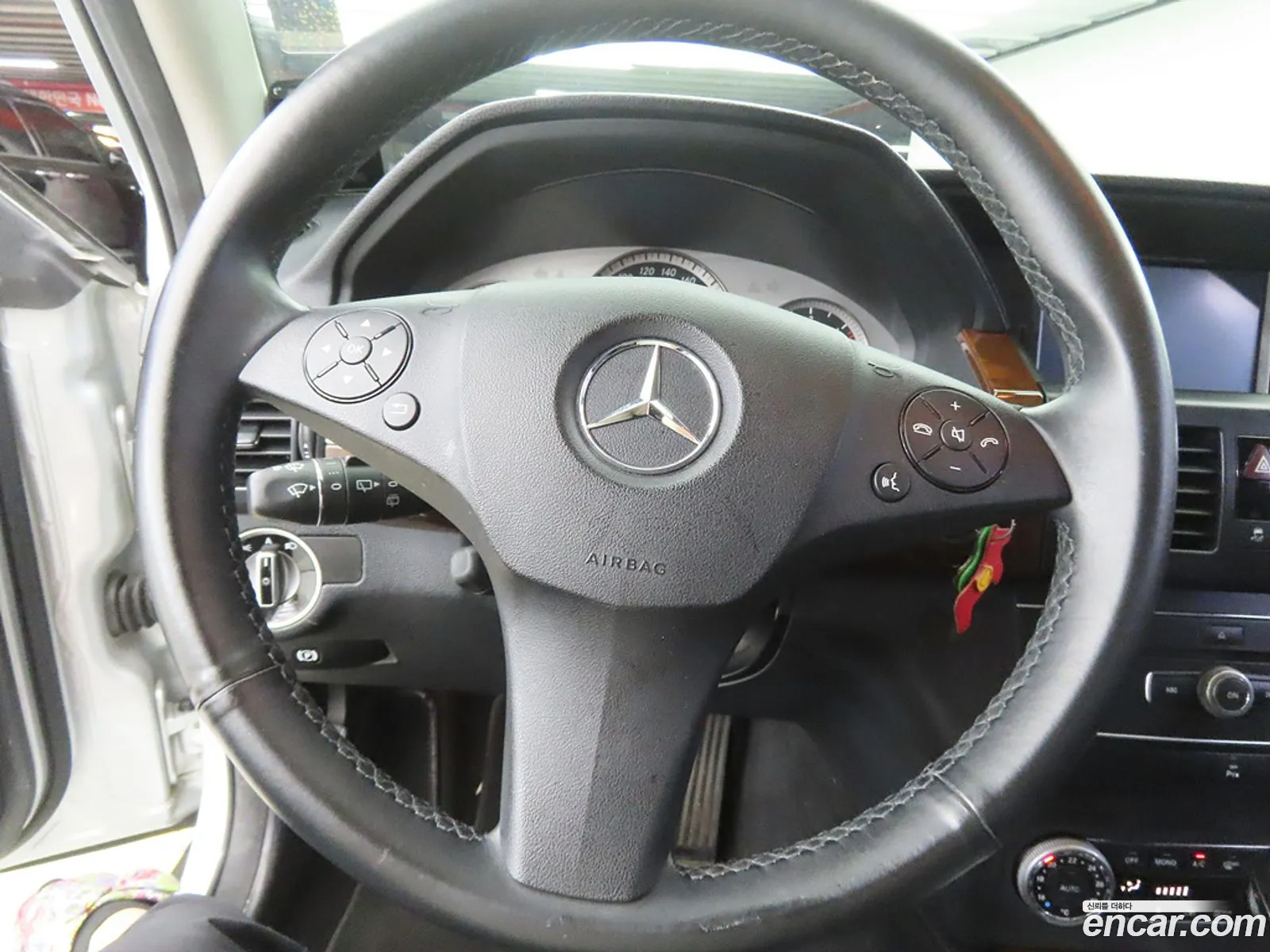 Mercedes-Benz GLK-Class X204 2011 — 8