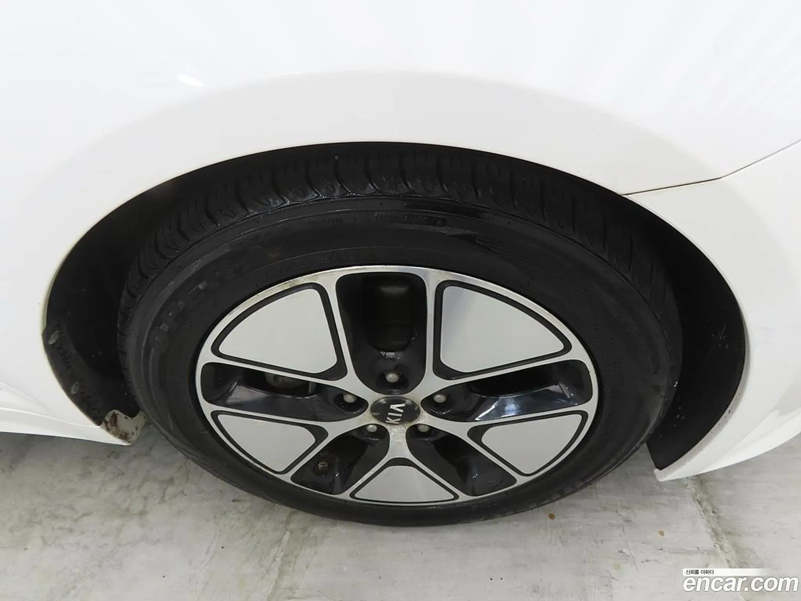 Kia K5 Hybrid 2013 — 2