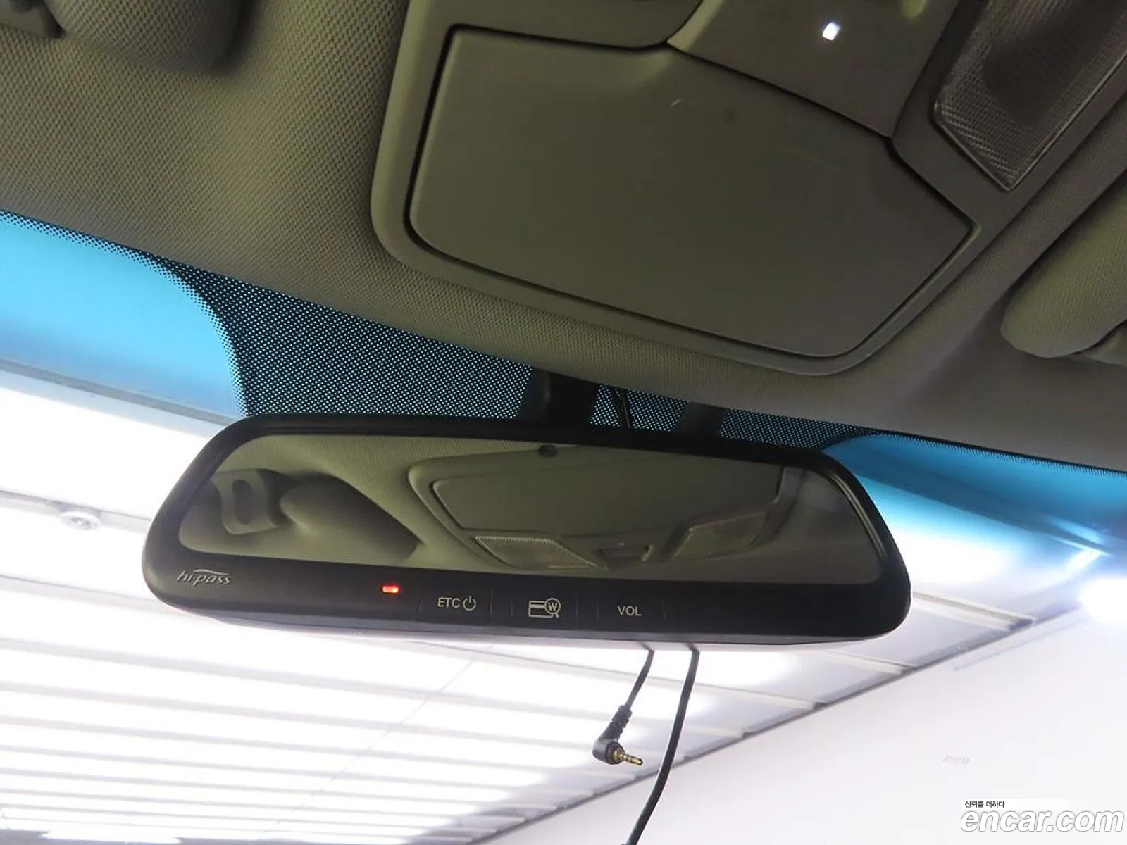 Kia K5 Hybrid 2013 — 7