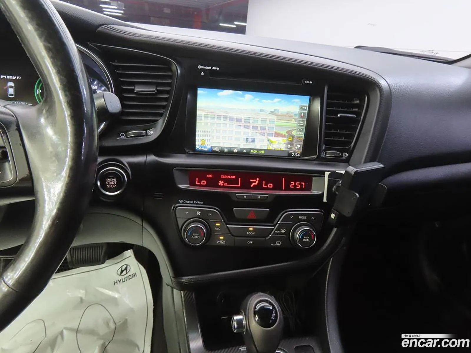 Kia K5 Hybrid 2013 — 14