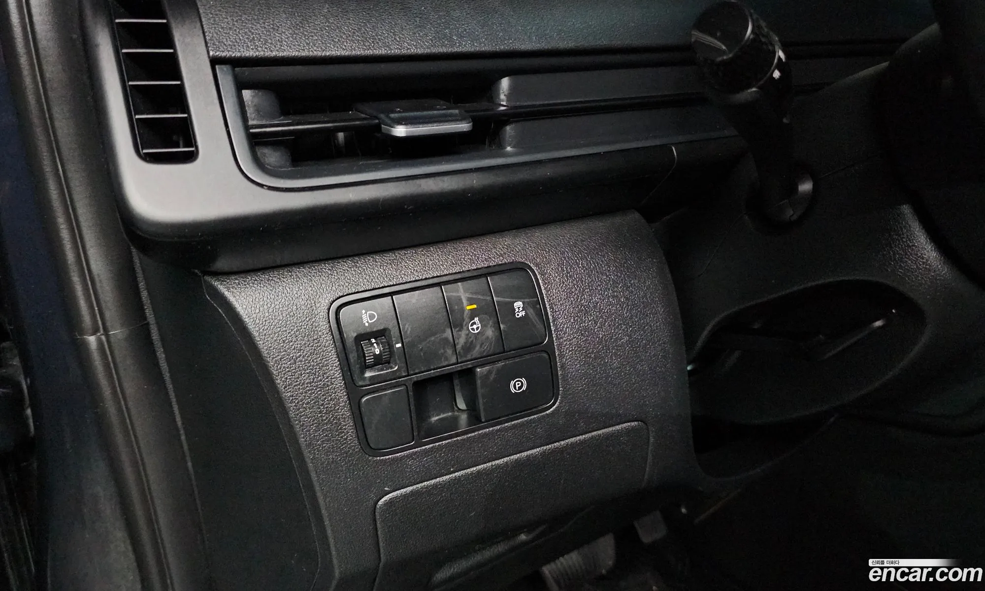 Hyundai Staria 2023 — 21