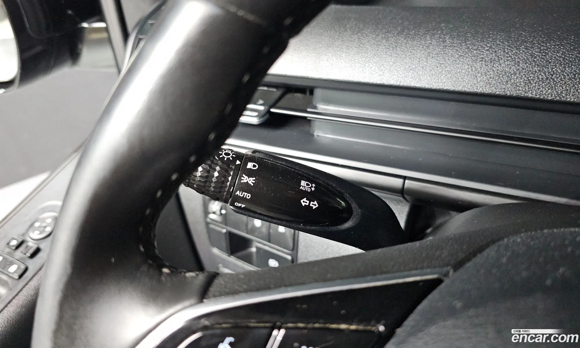 Hyundai Staria 2023 — 17
