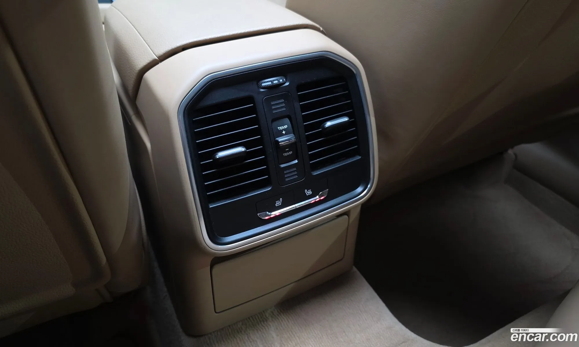 Porsche Macan 2016 WP1AD2953HLB70252 — 3