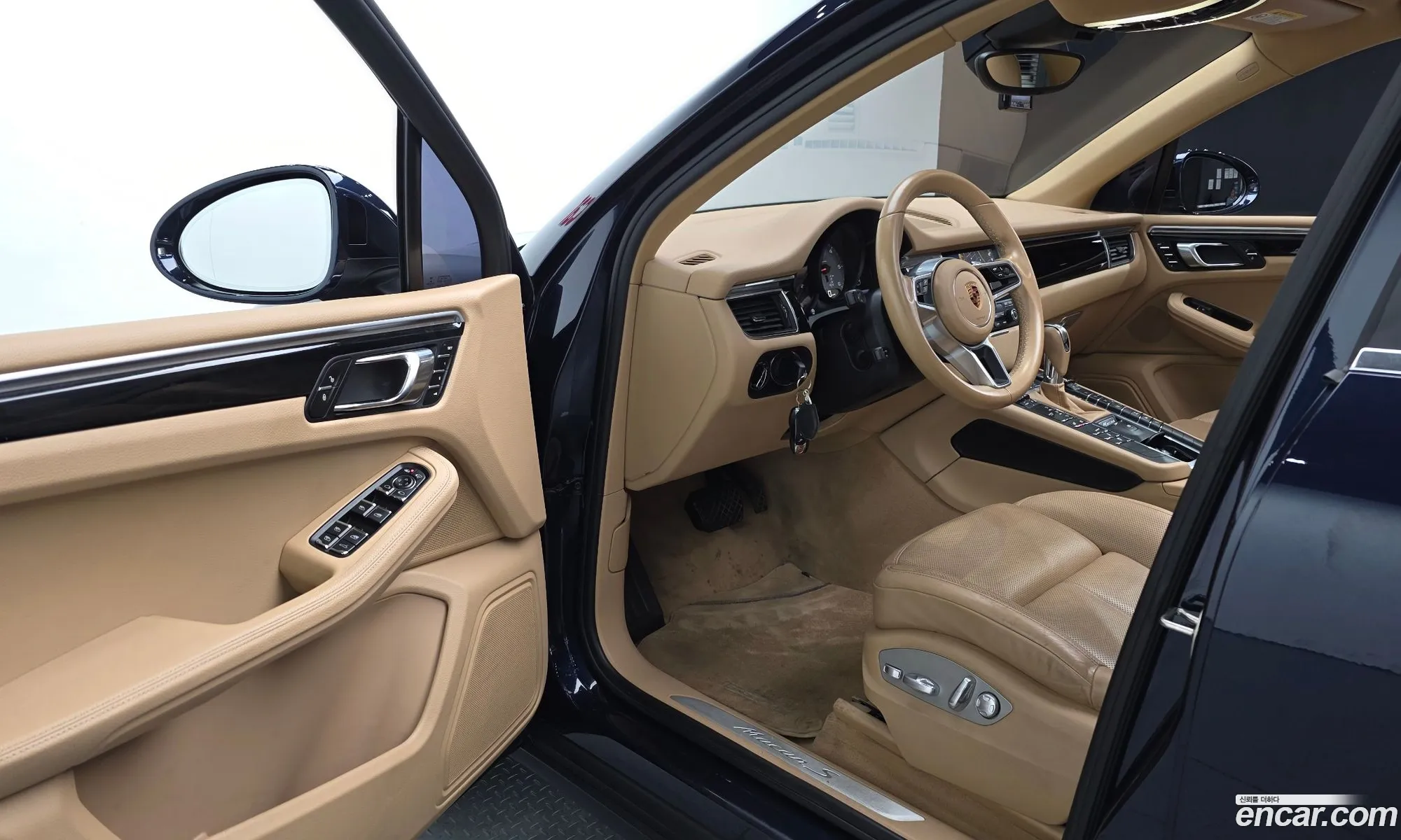 Porsche Macan 2016 WP1AD2953HLB70252 — 19