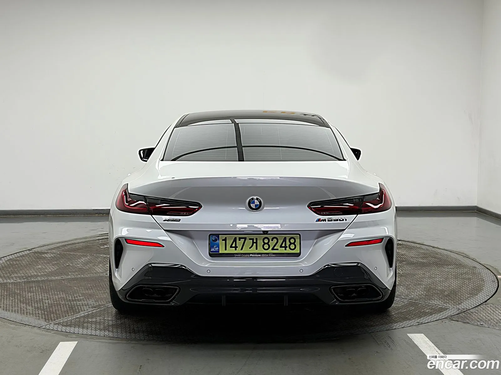 BMW 8 Series 2025 — 20