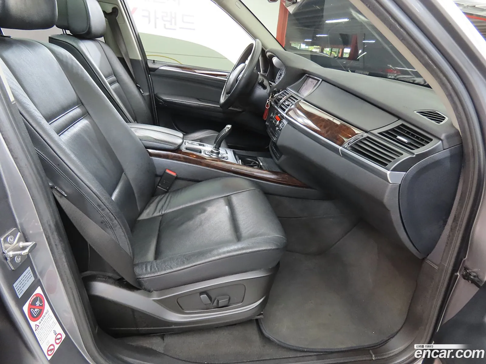 BMW X5 2010 — 6