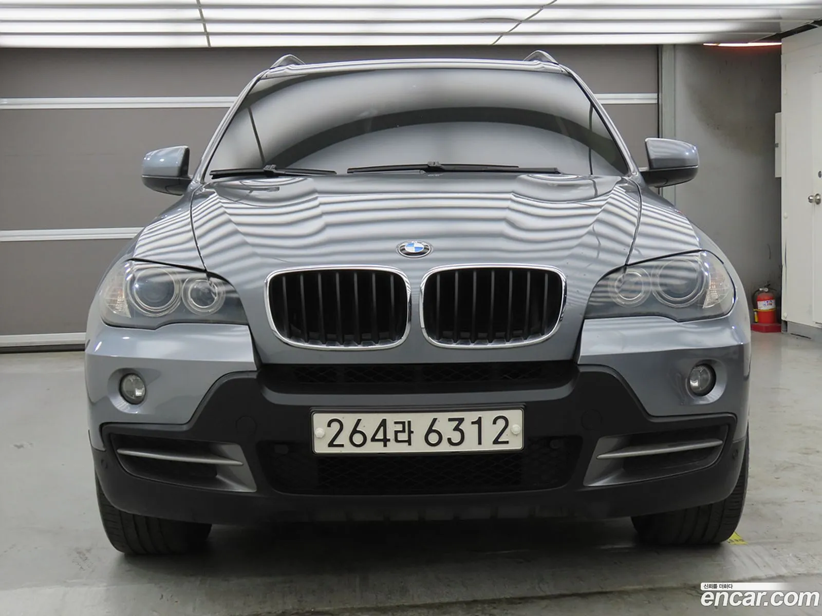 BMW X5 2010 — 12