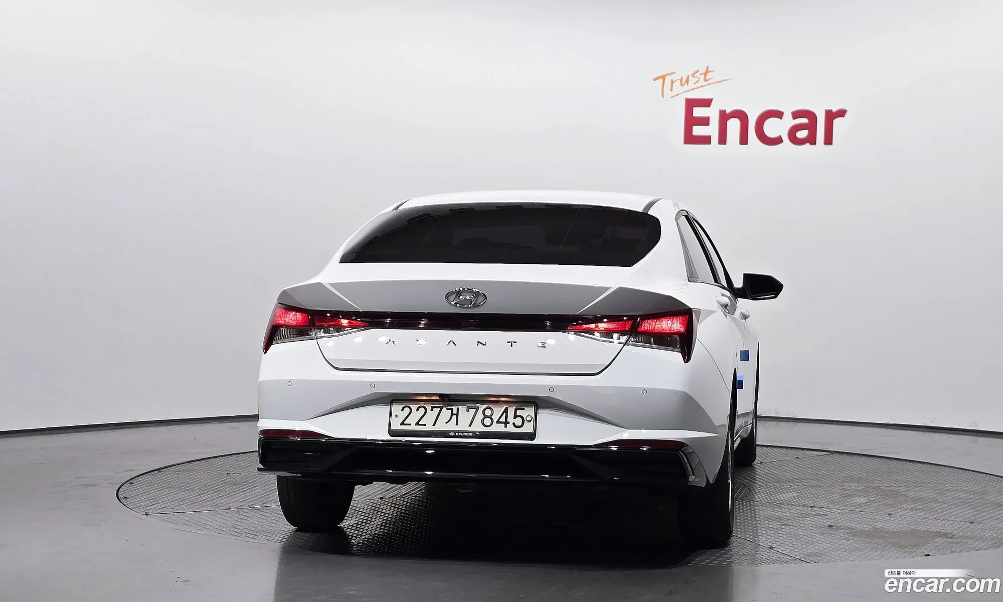 Hyundai Elantra 2020 — 6