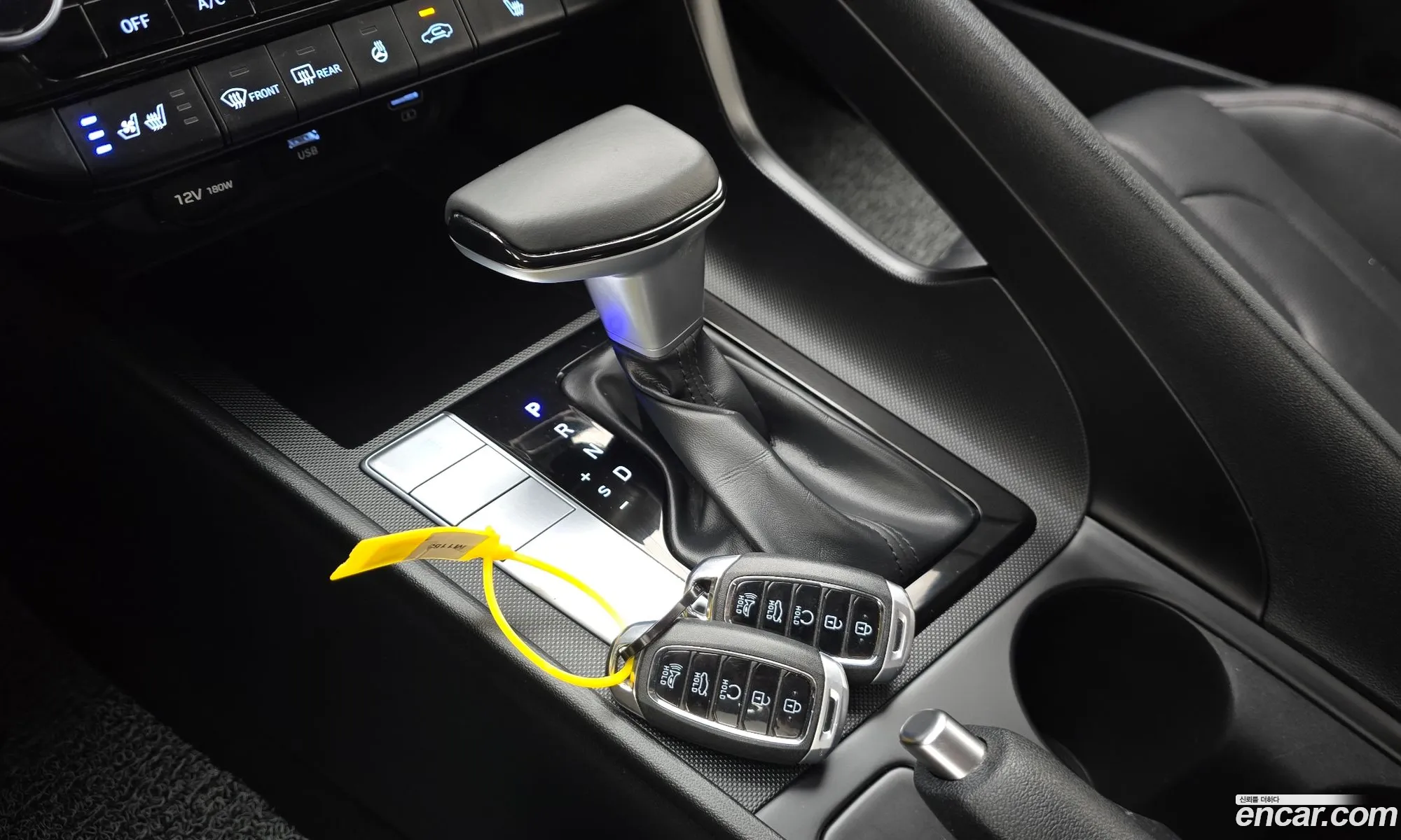 Hyundai Elantra 2020 — 3