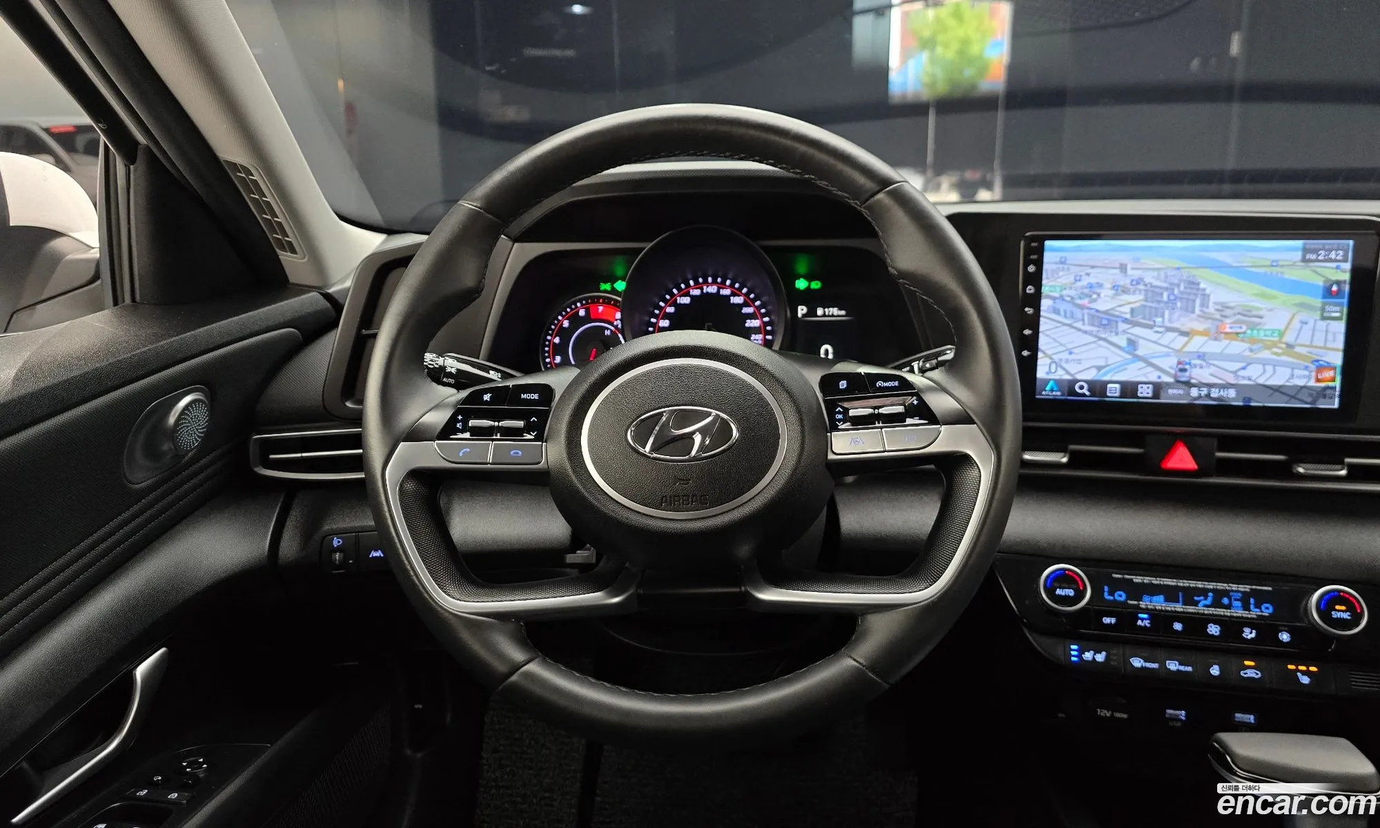 Hyundai Elantra 2020 — 22