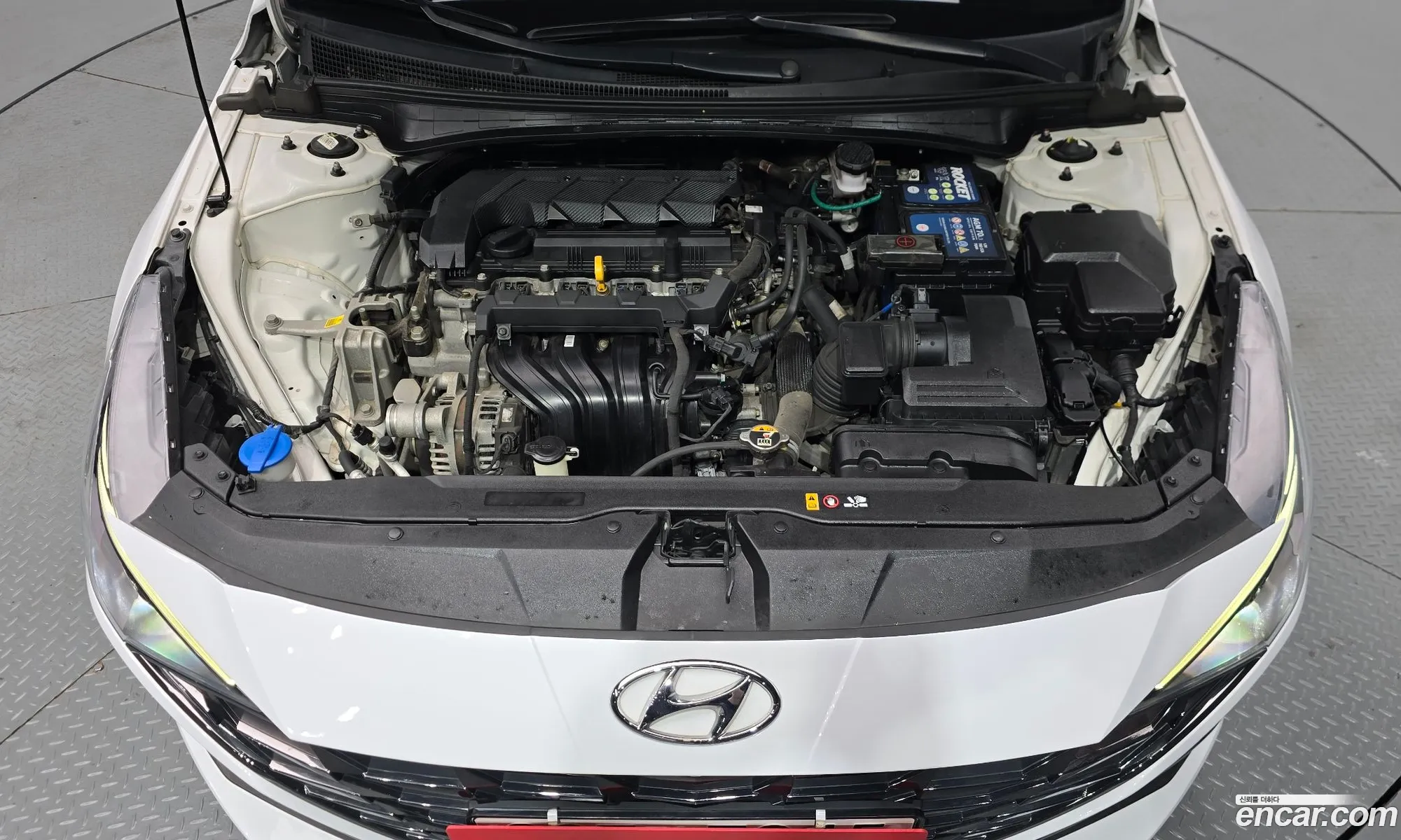 Hyundai Elantra 2020 — 11