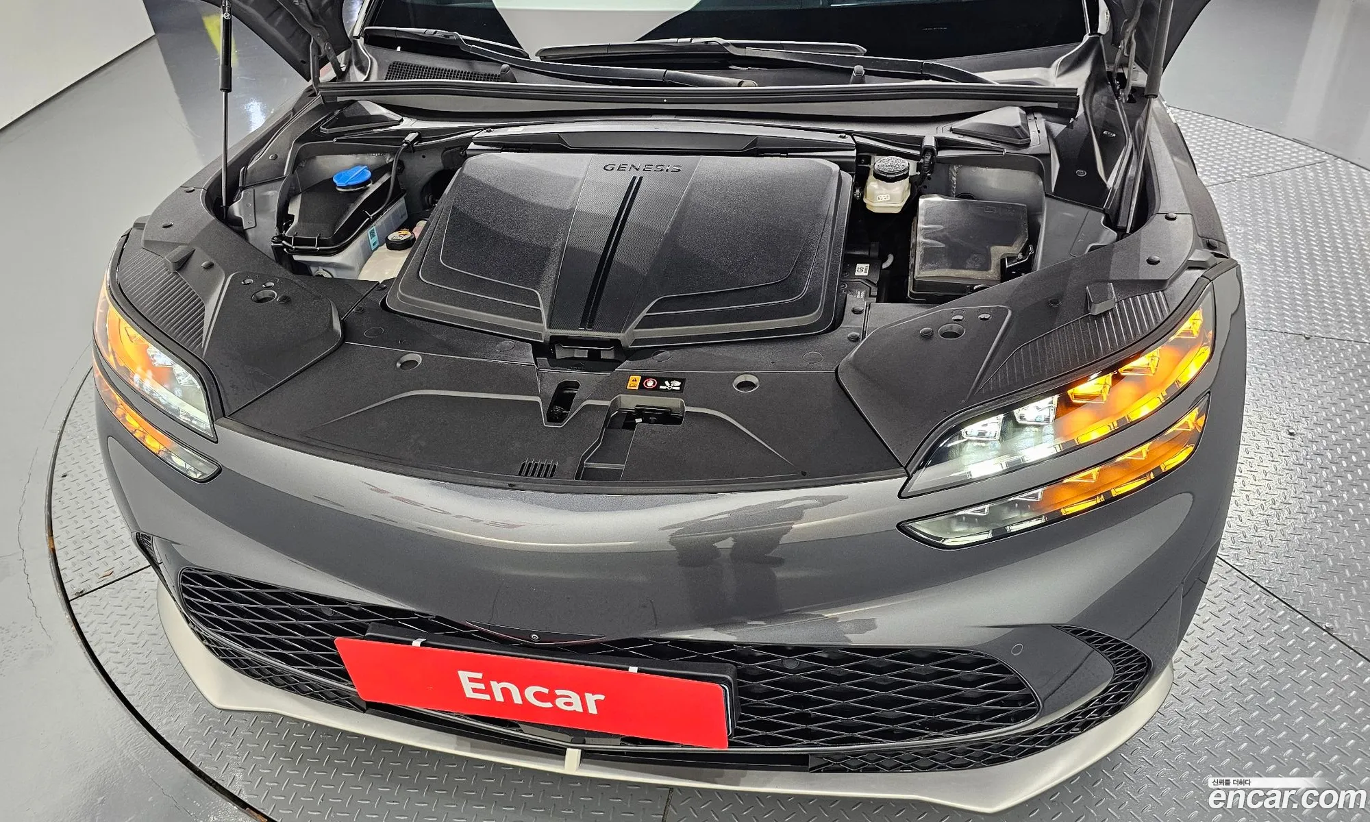 Genesis GV60 2022 — 5