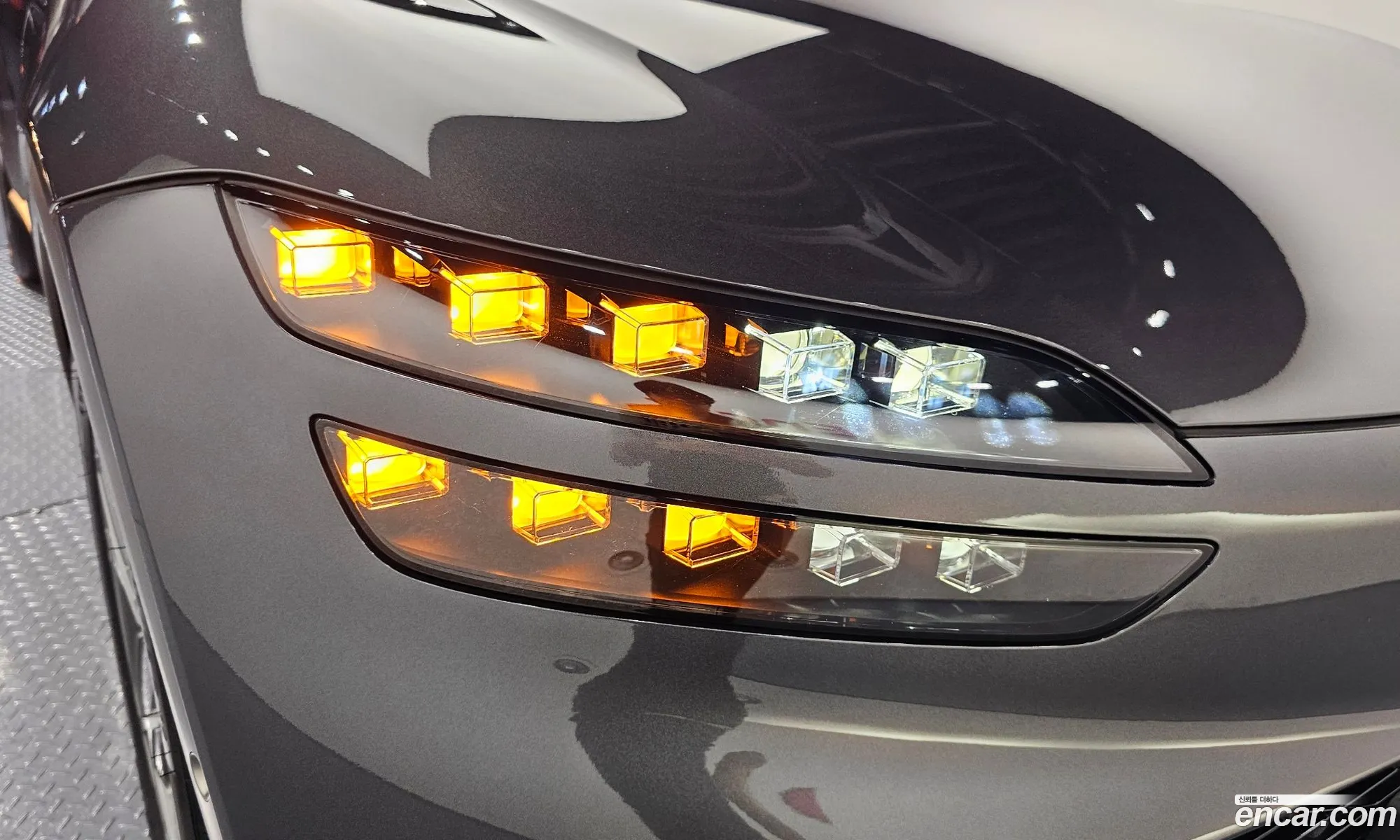 Genesis GV60 2022 — 18