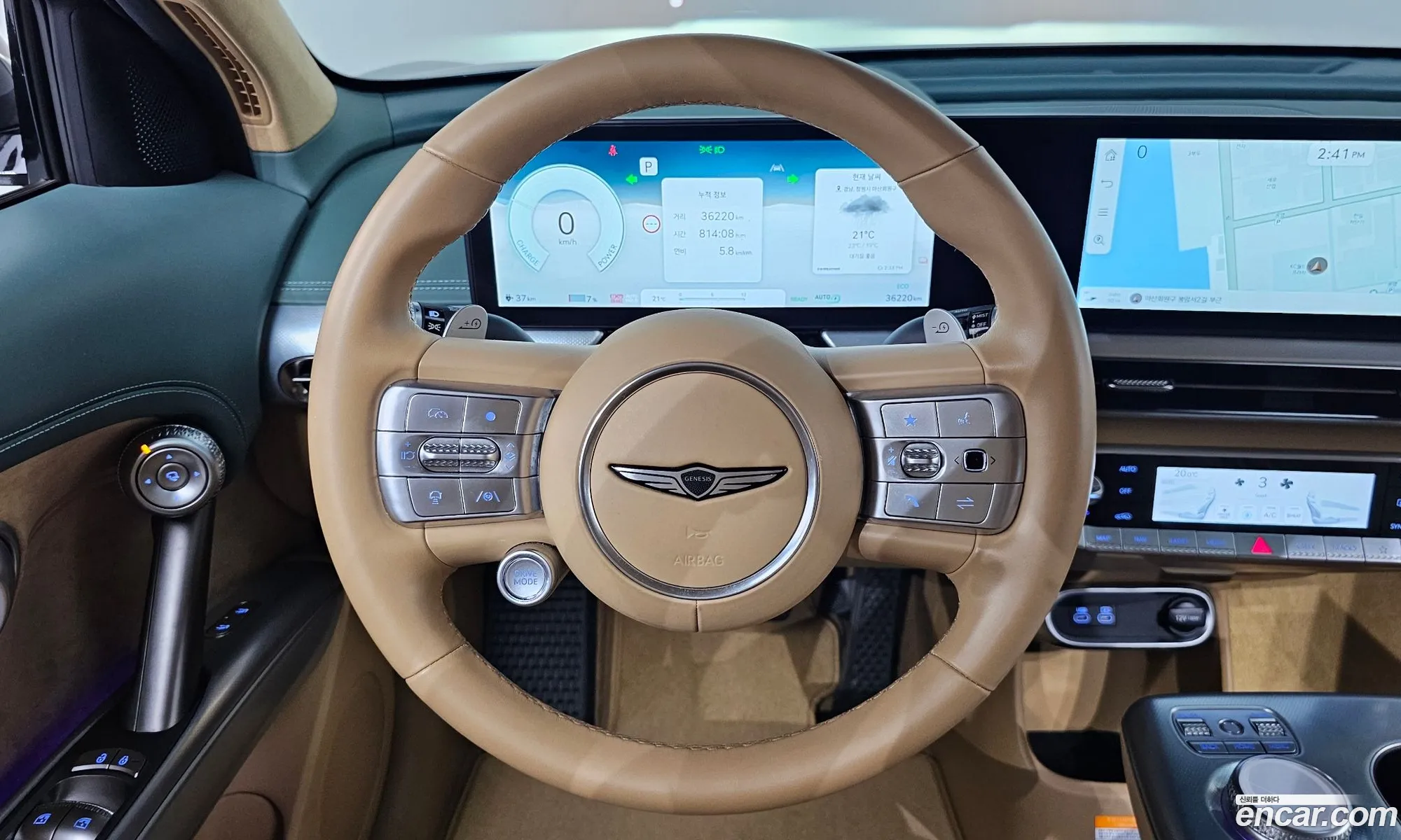 Genesis GV60 2022 — 21