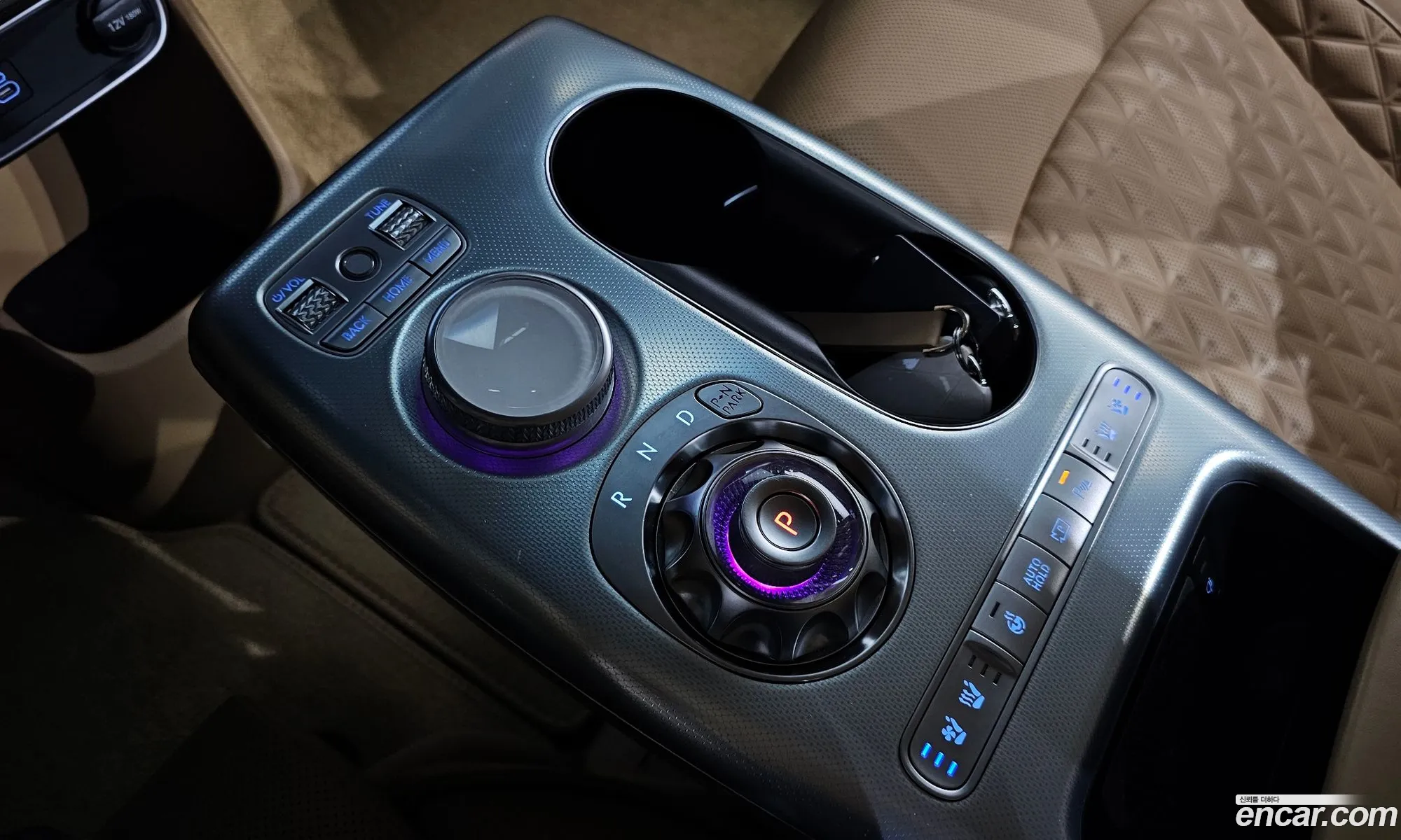 Genesis GV60 2022 — 29