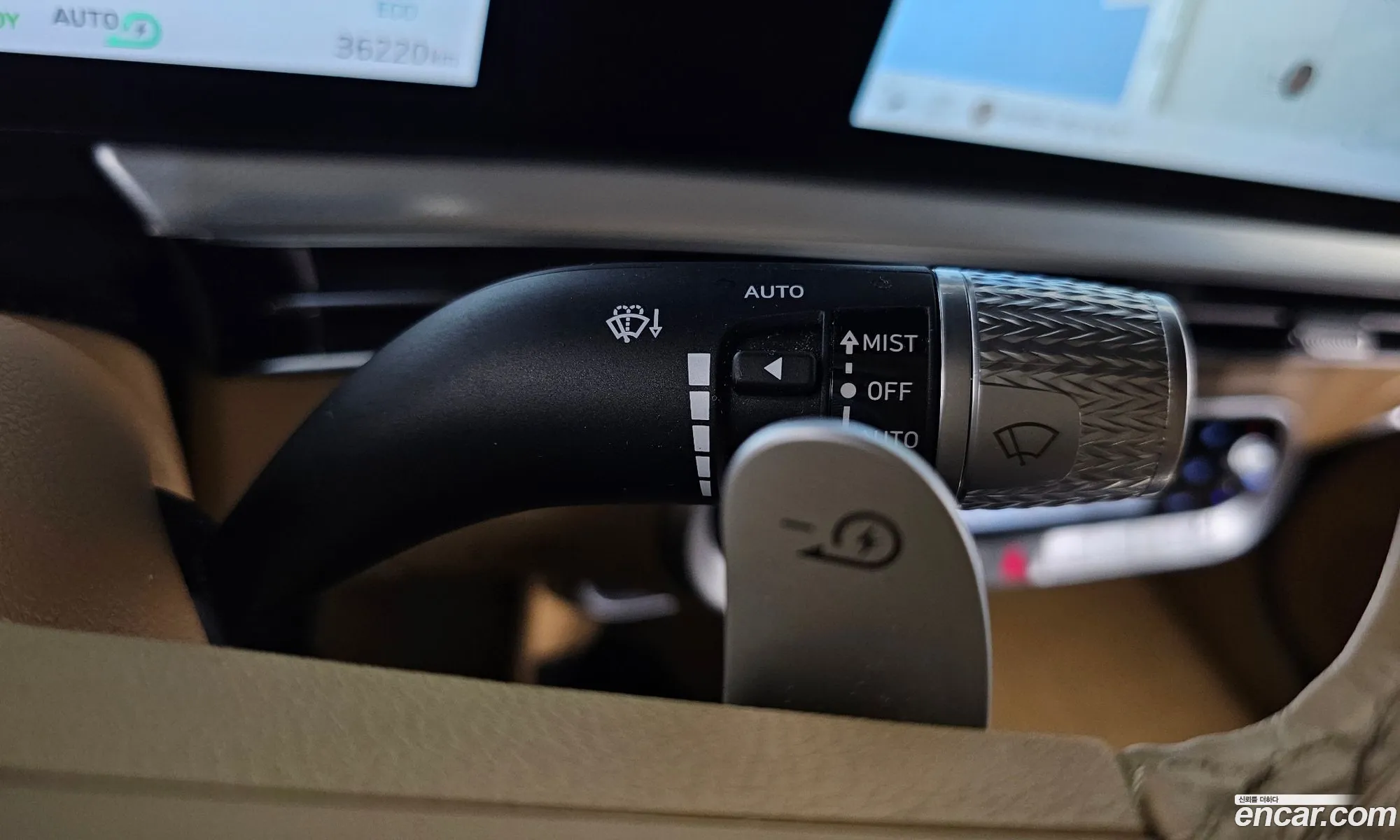 Genesis GV60 2022 — 3