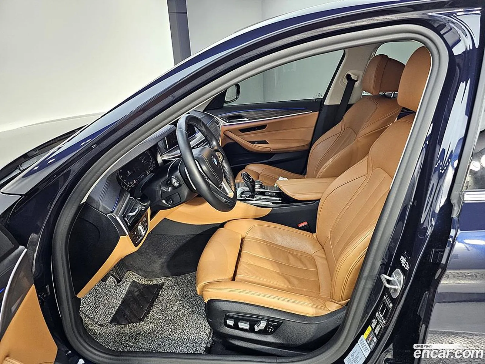 BMW 5 Series 2019 — 11