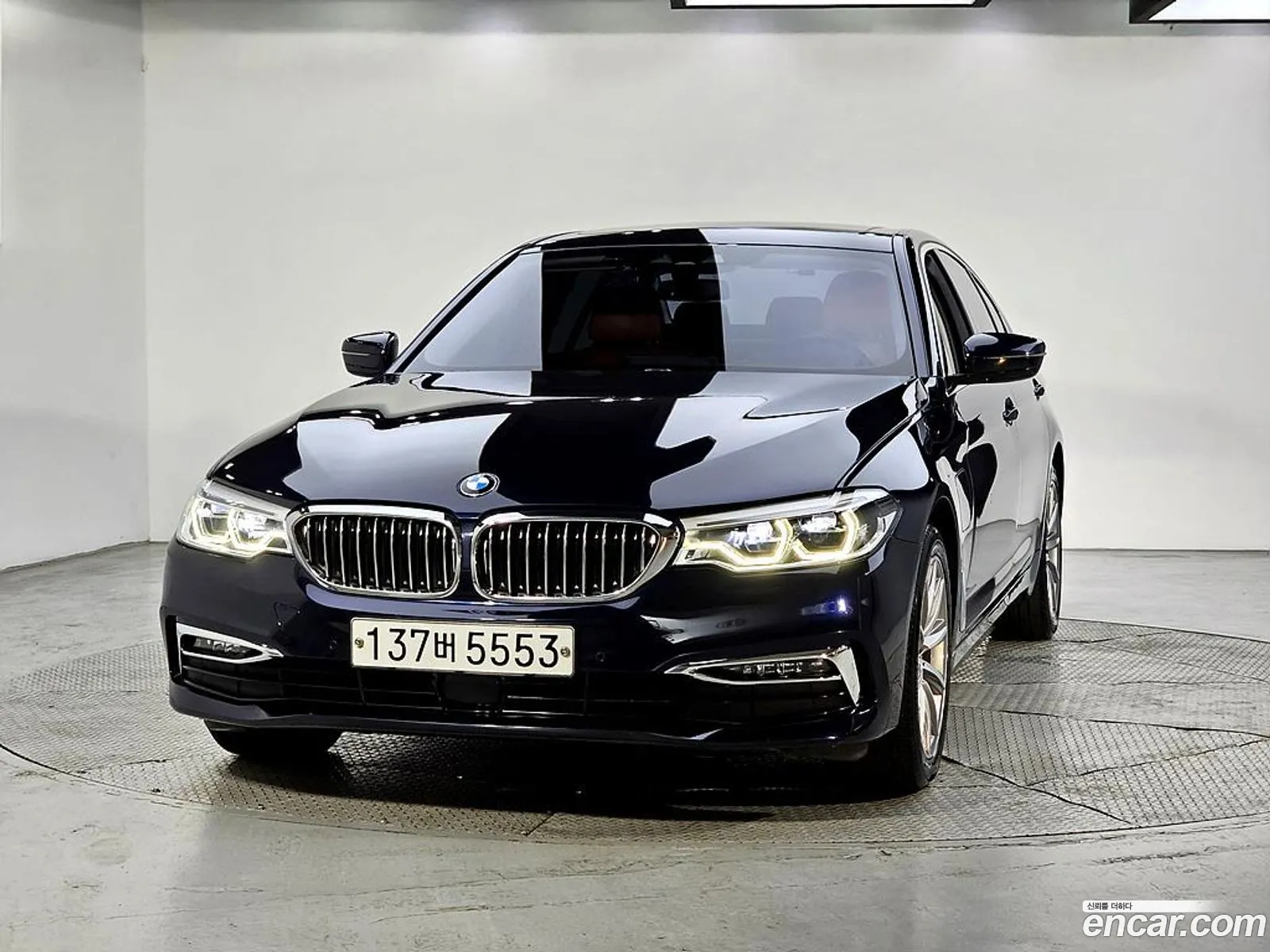 BMW 5 Series 2019 — 14