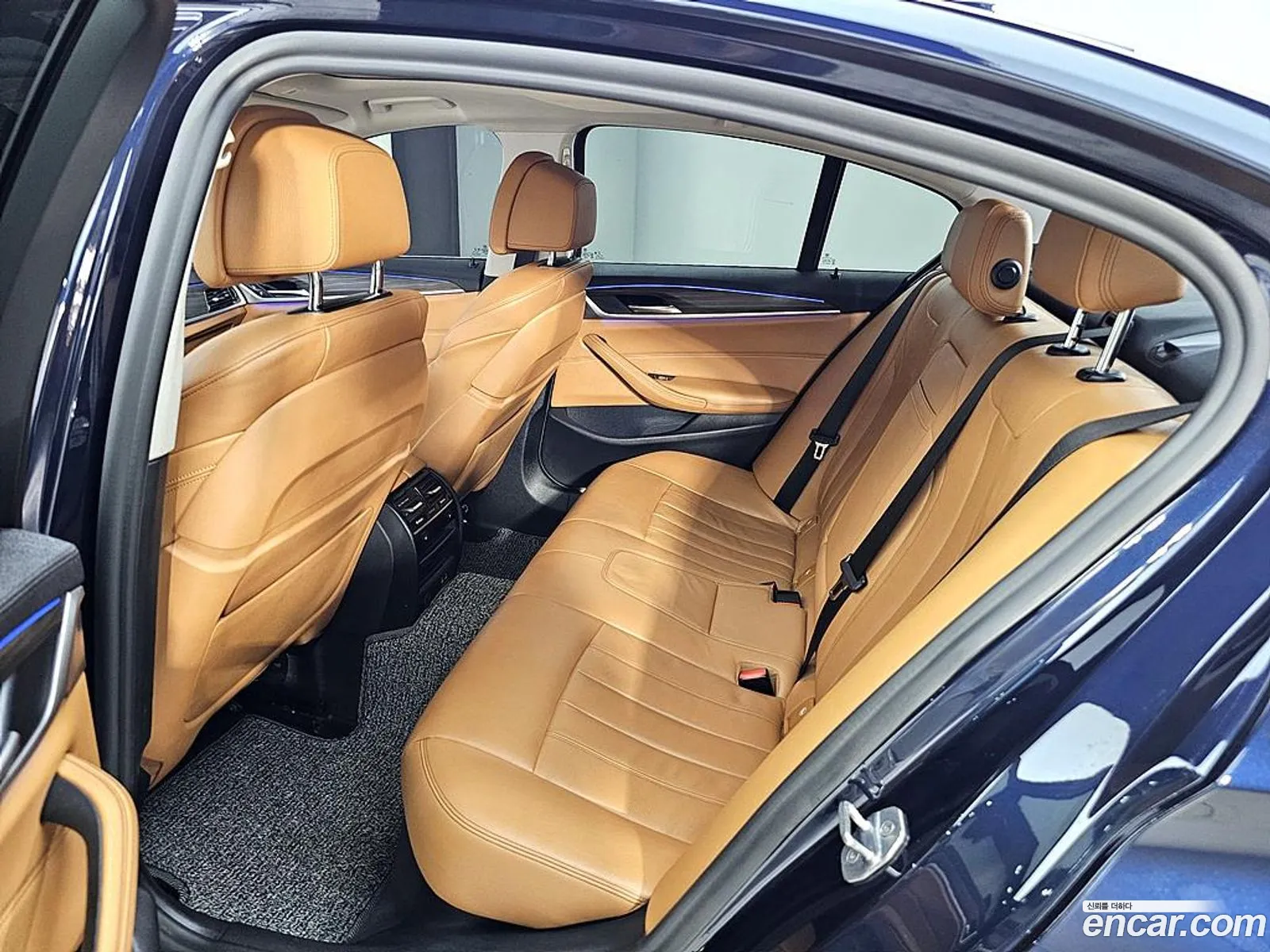 BMW 5 Series 2019 — 10