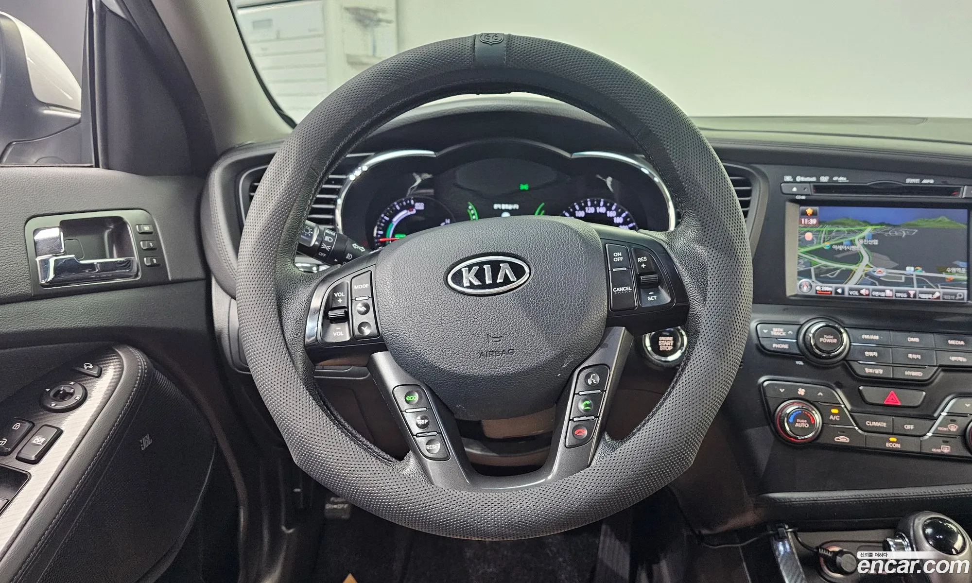 Kia K5 Hybrid 2012 — 4