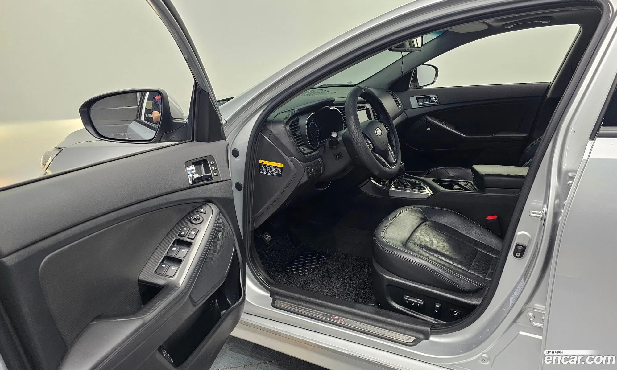 Kia K5 Hybrid 2012 — 12