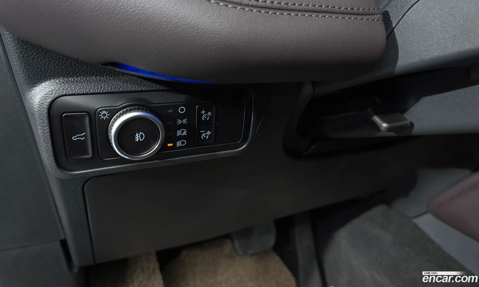 Ford Explorer 6th Gen 2025 1FMUK8HH6SGB82183 — 27