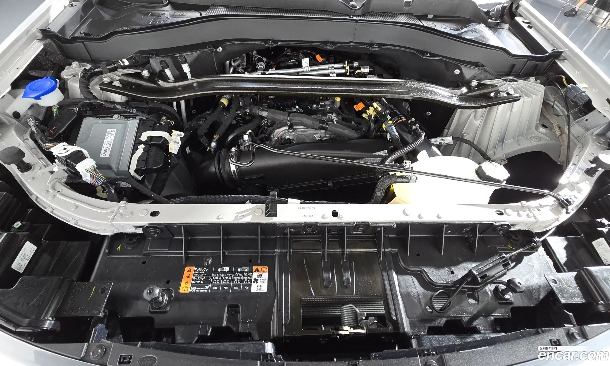 Ford Explorer 6th Gen 2025 1FMUK8HH6SGB82183 — 12