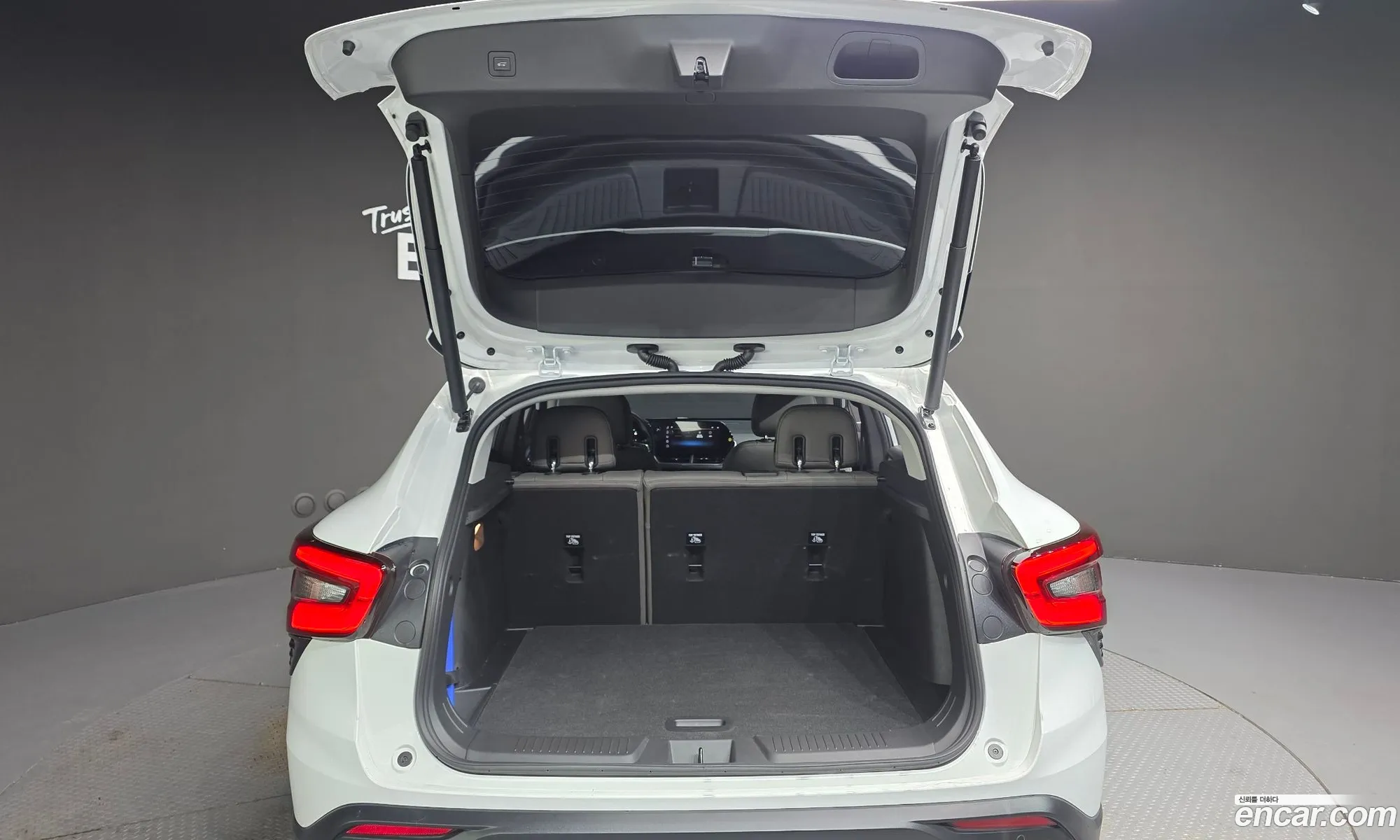 Chevrolet (GM Daewoo) Trax Crossover 2023 — 23