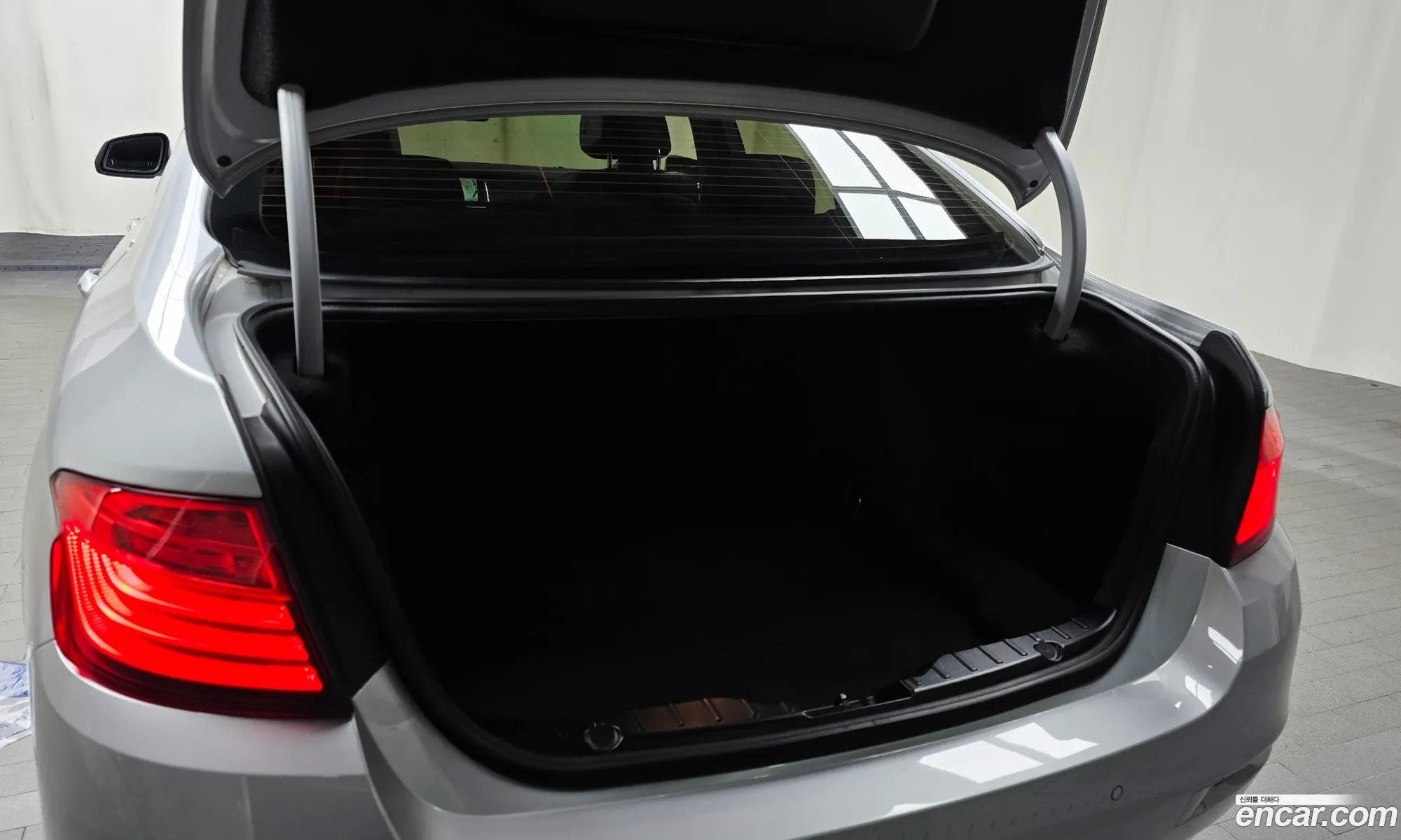 BMW 5 Series 2013 — 11