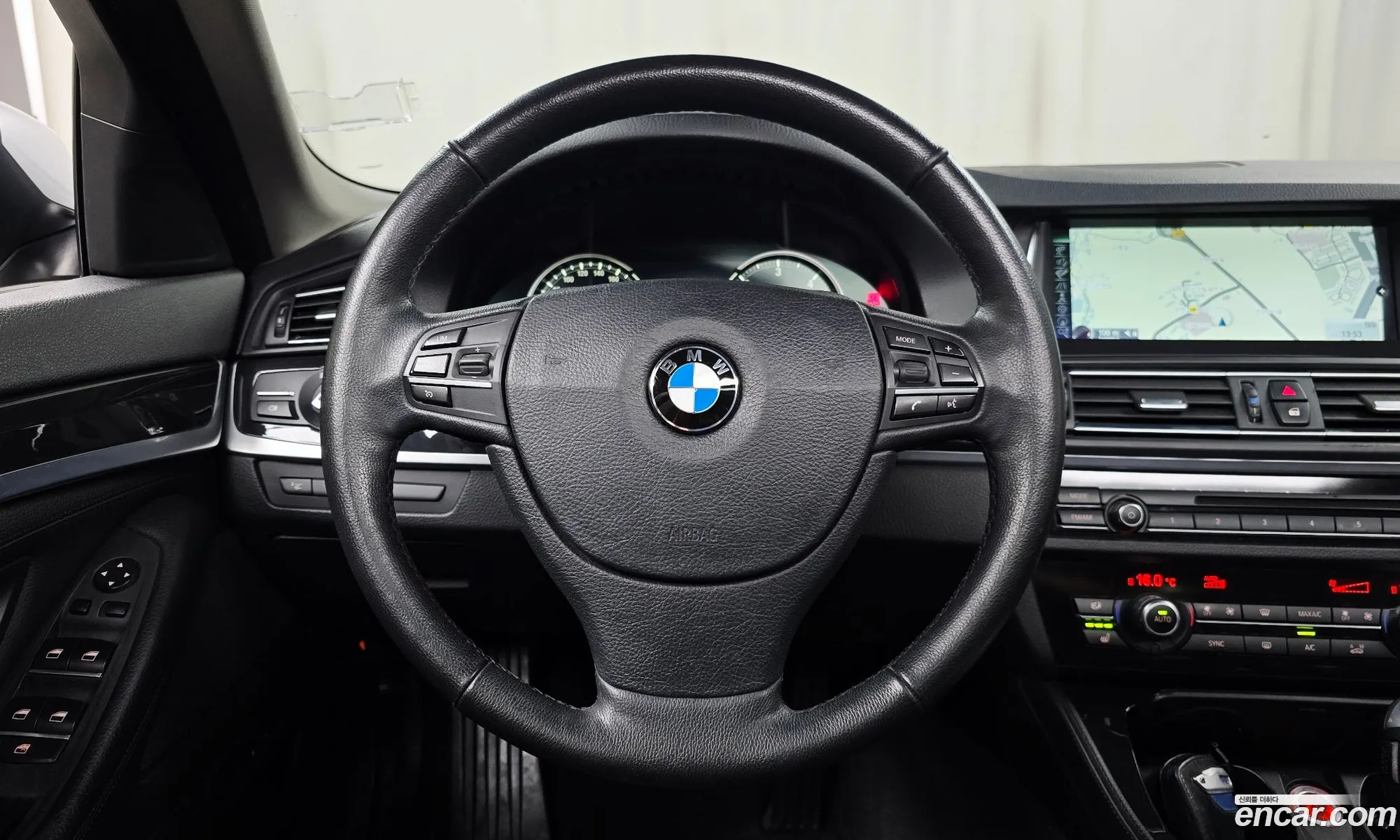 BMW 5 Series 2013 — 16