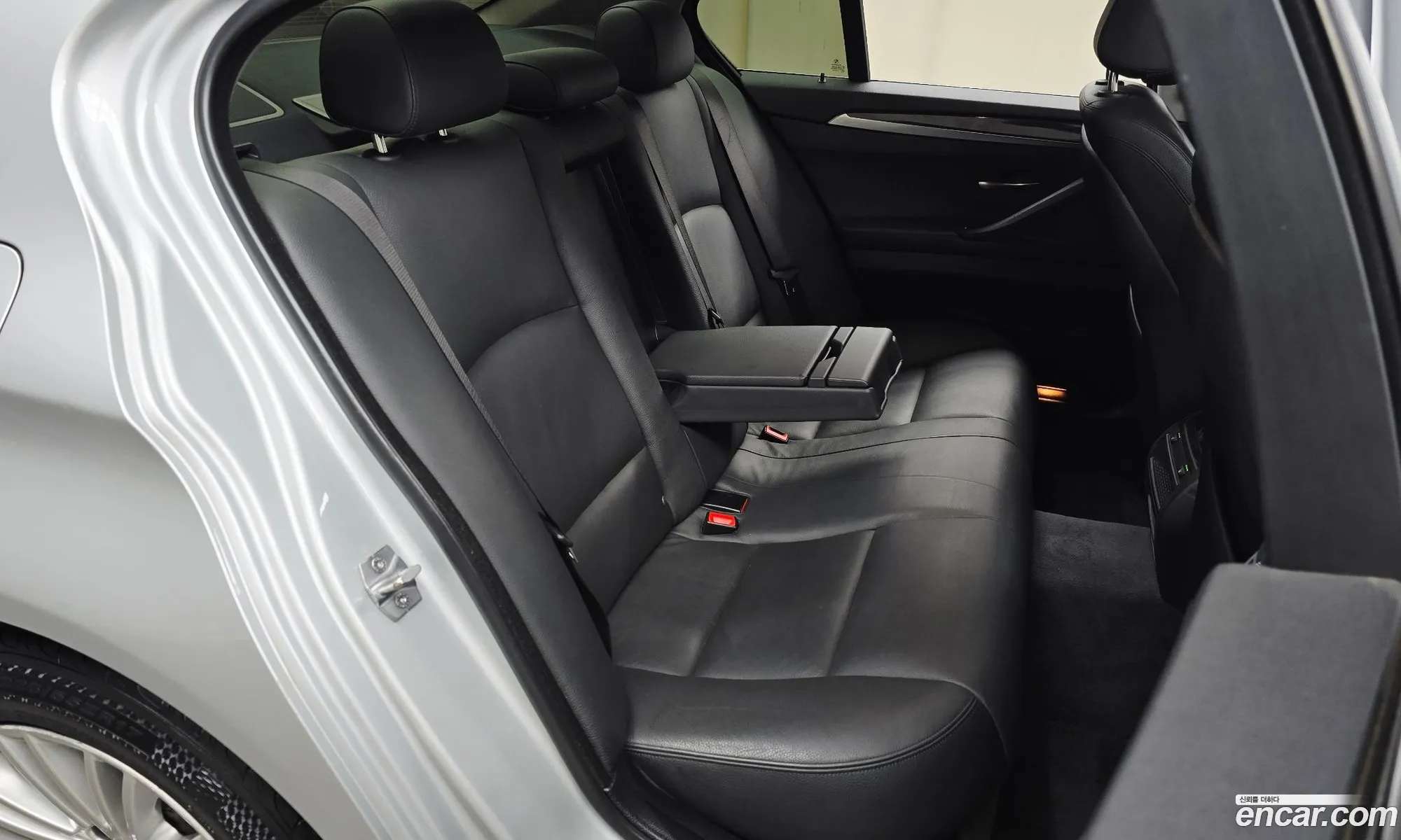BMW 5 Series 2013 — 14