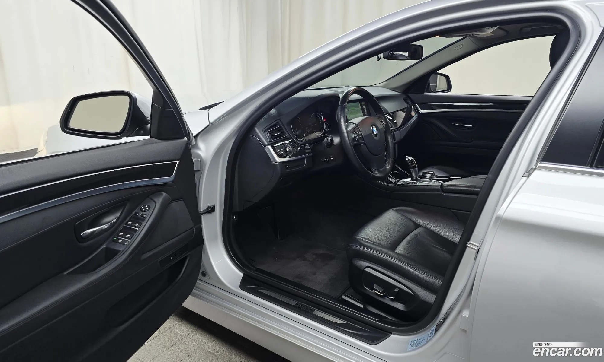 BMW 5 Series 2013 — 2