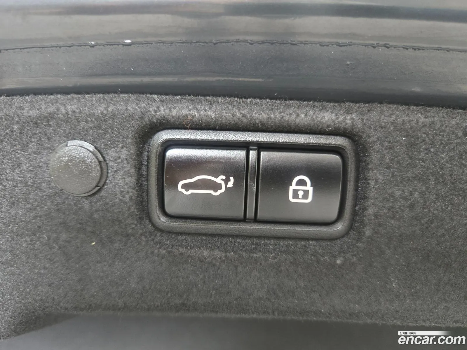 Kia K7 2019 — 16