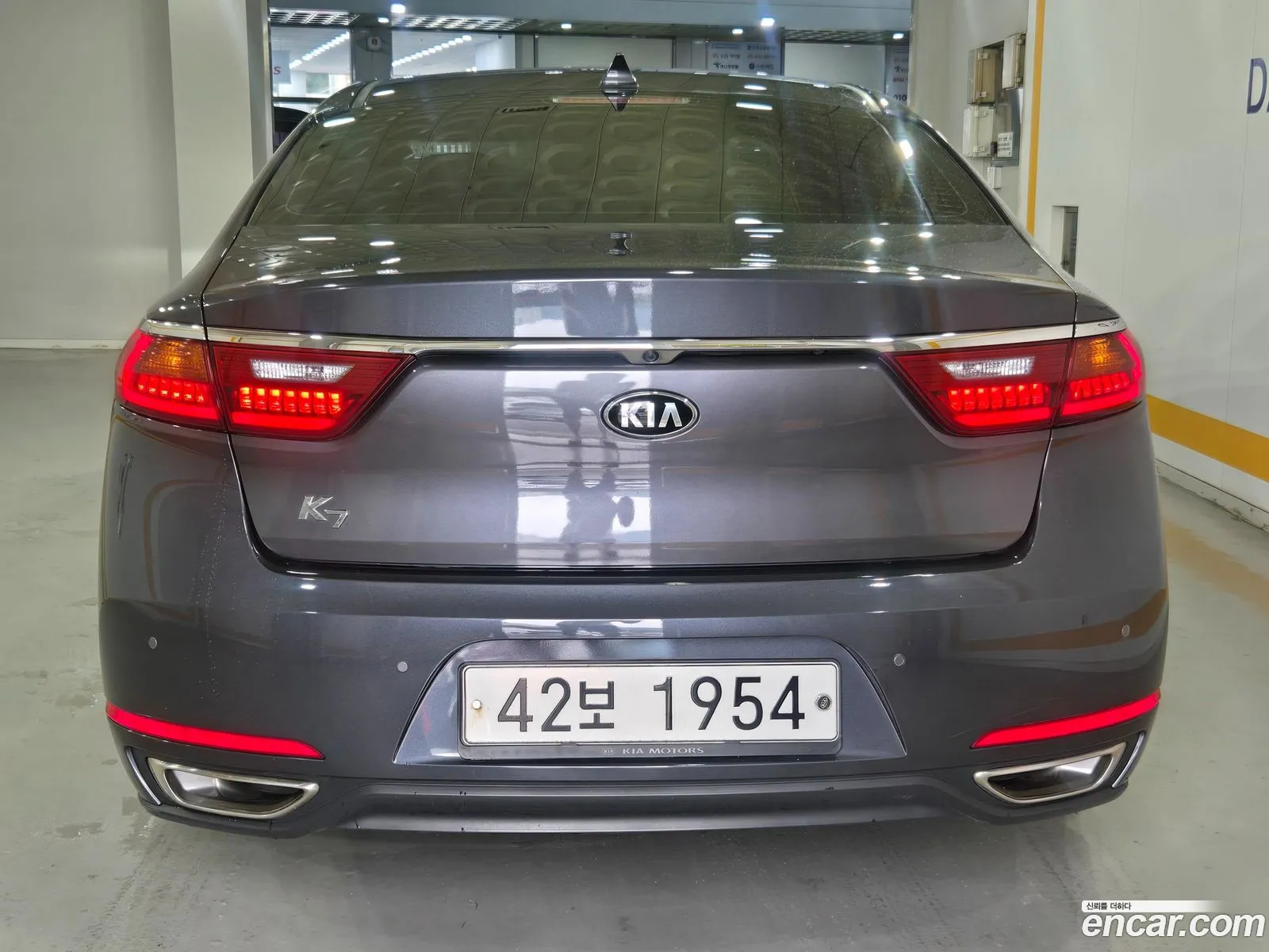 Kia K7 2019 — 9