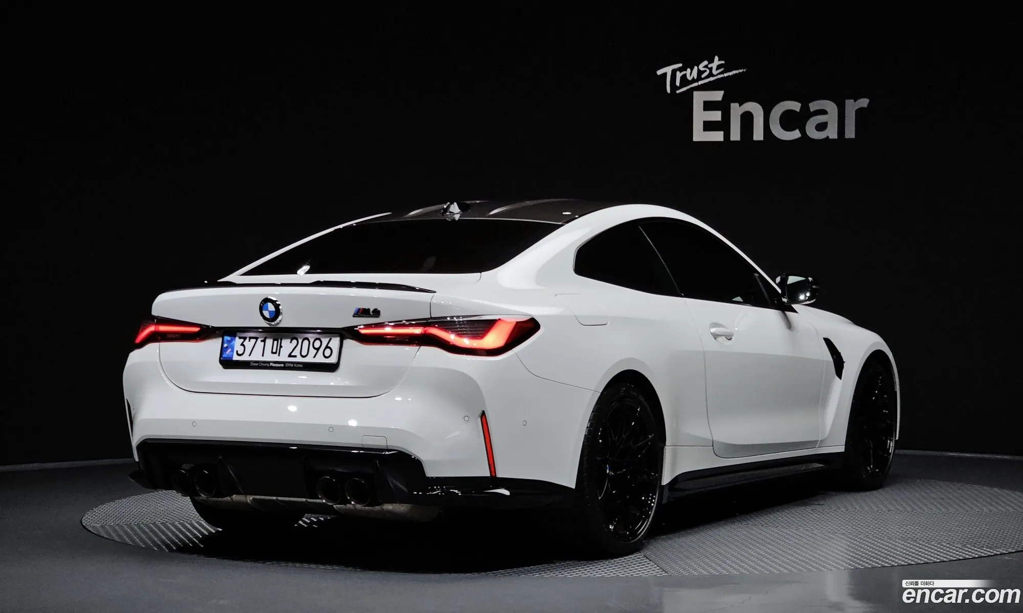 BMW M4 2024 — 19