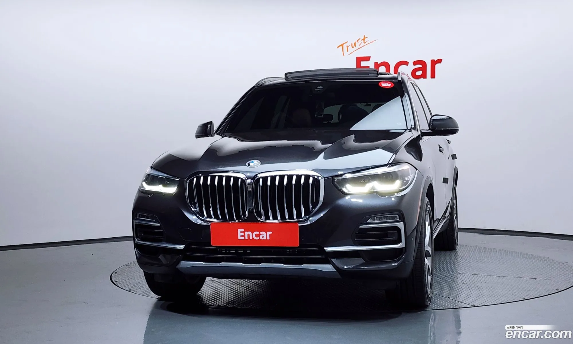 BMW X5 2019 5UXCR6C51KLL27682 — 20