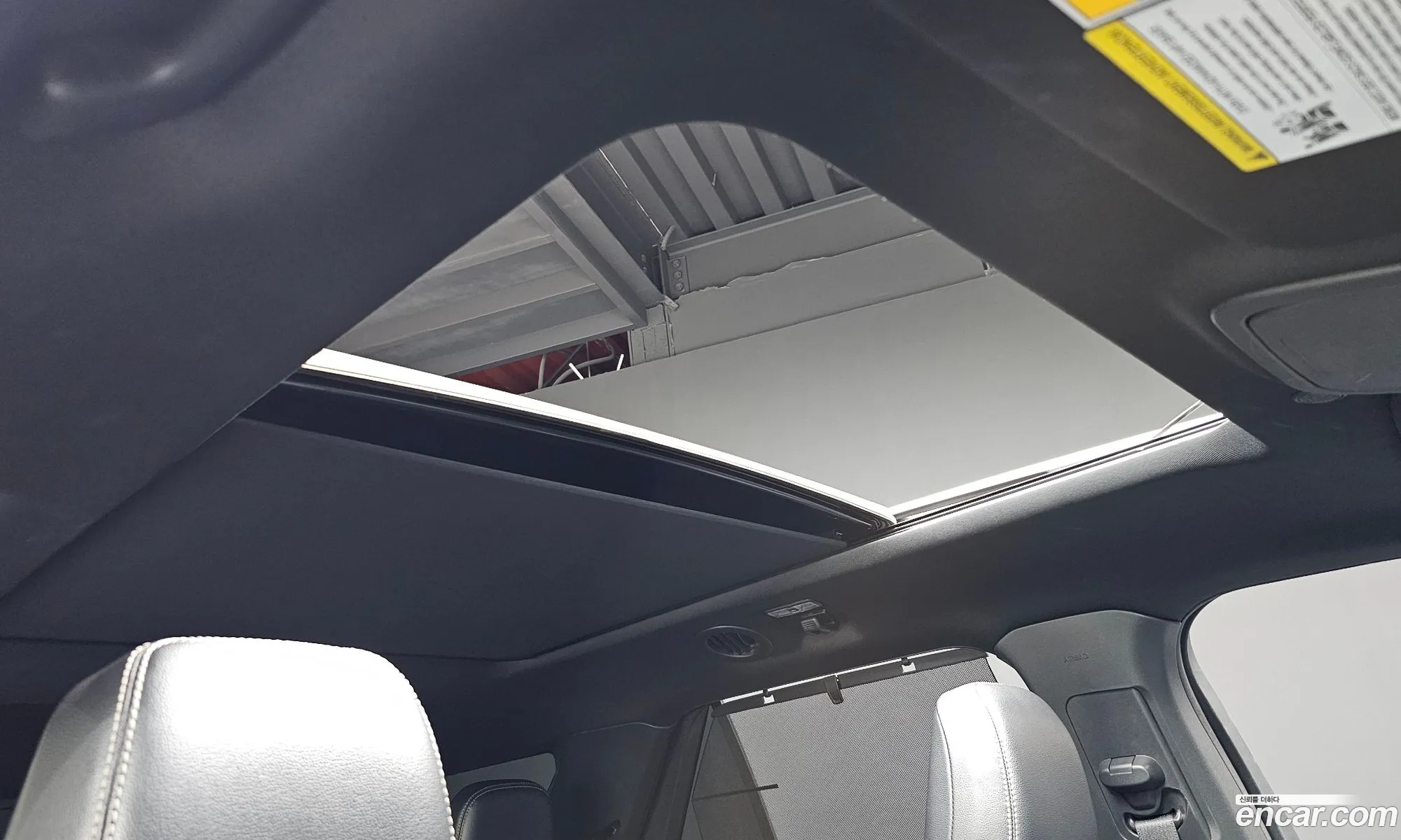 Ford Explorer 6th Gen 2020 1FMSK8FH6LGB88304 — 6