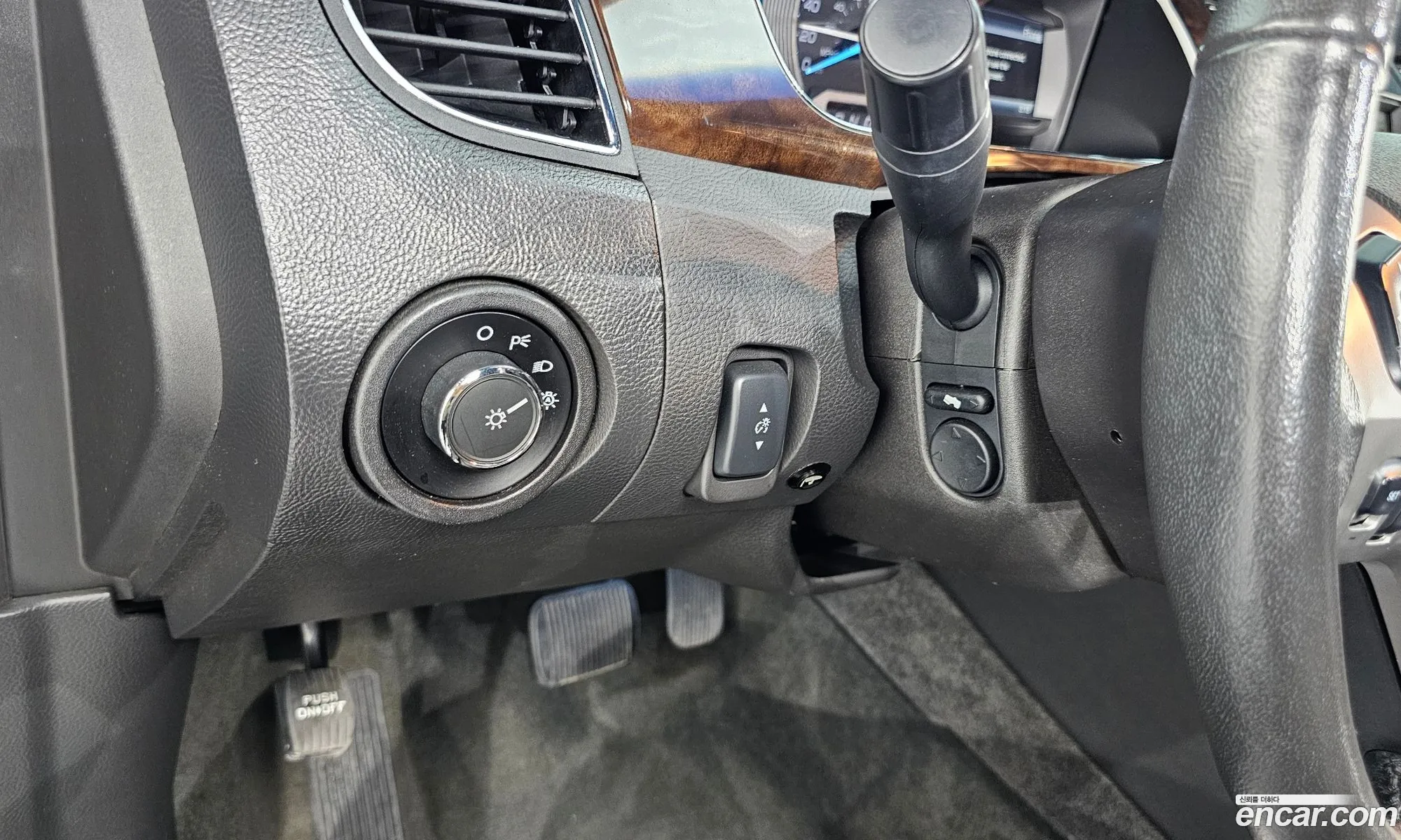 Ford Taurus 2016 1FAHP2F90GG137446 — 10