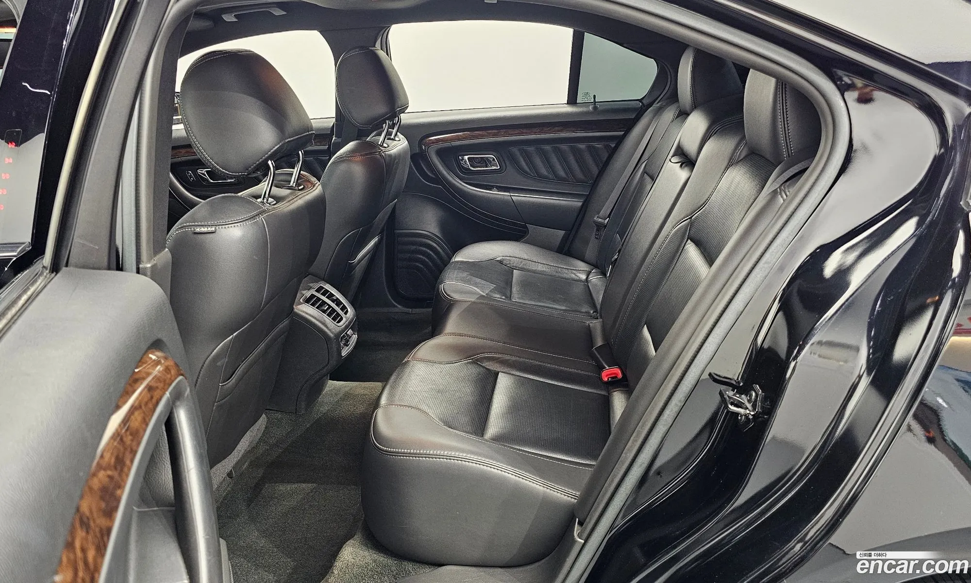 Ford Taurus 2016 1FAHP2F90GG137446 — 20