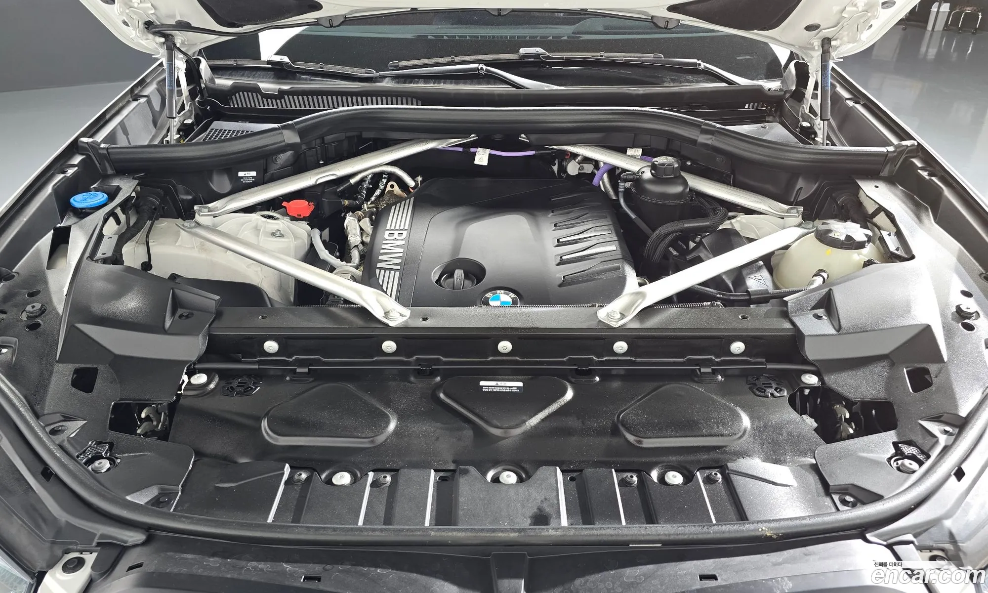 BMW X5 2025 WBA21EV02S9122916 — 21