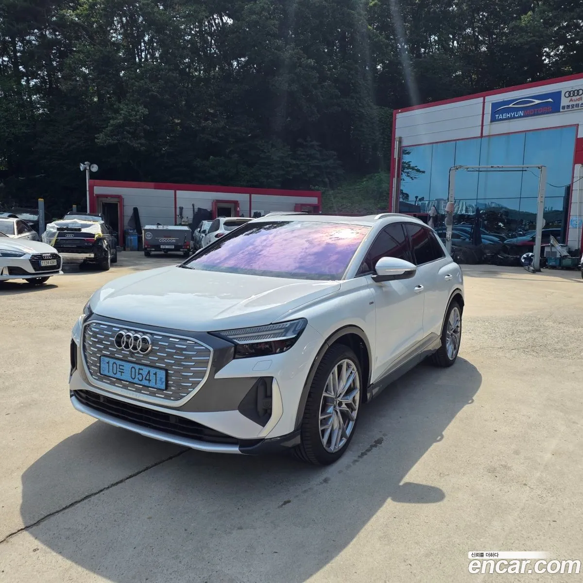 Audi Q4 e-tron 2025 — 13