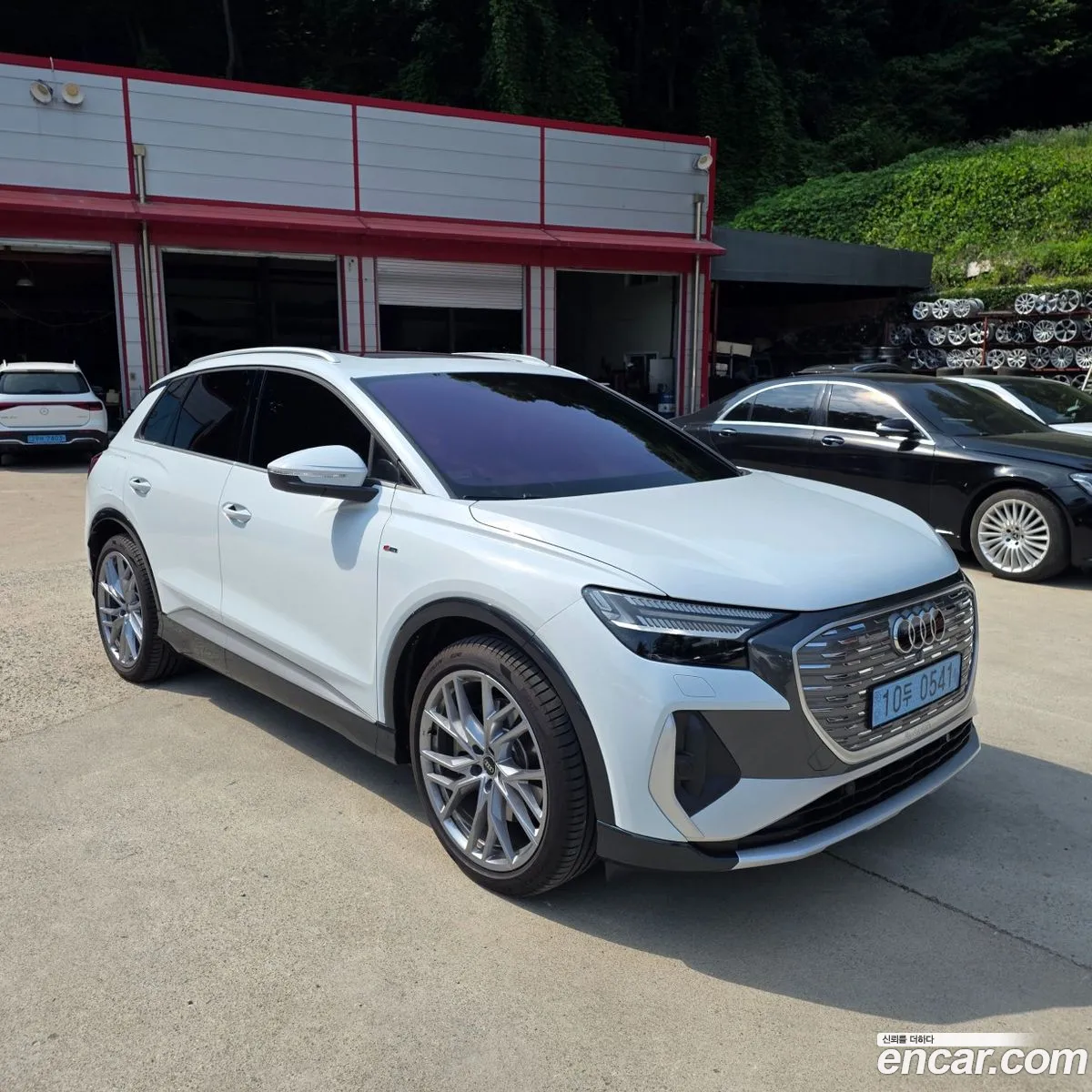 Audi Q4 e-tron 2025 — 7